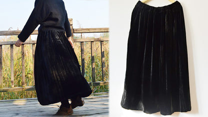 edoa Crinkled Silk Velvet Skirt