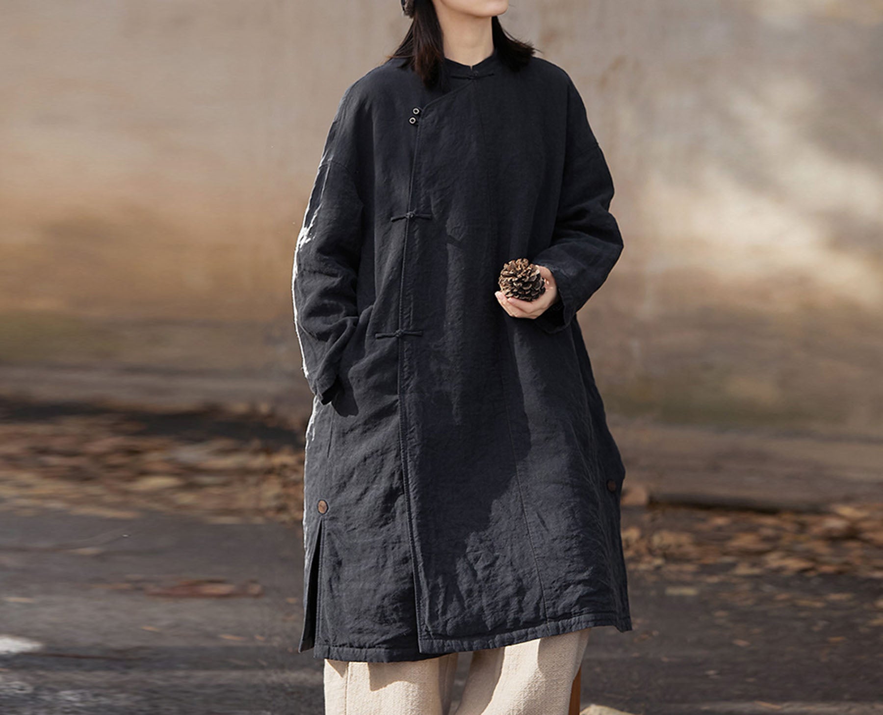 edoa Linen Padded Trapeze Coat 