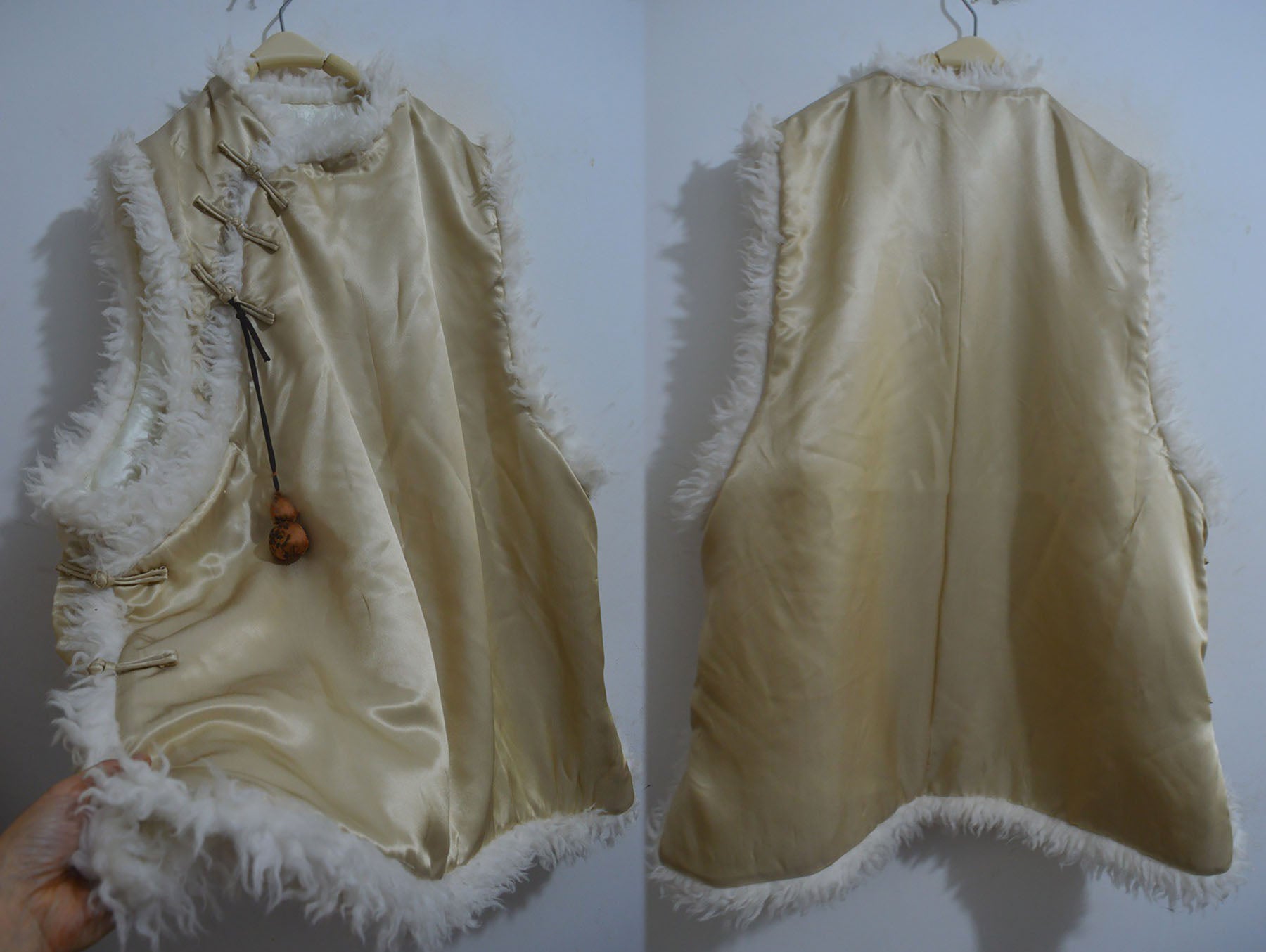 edoa Heavy Weight Silk Satin Modified Chinese Vest