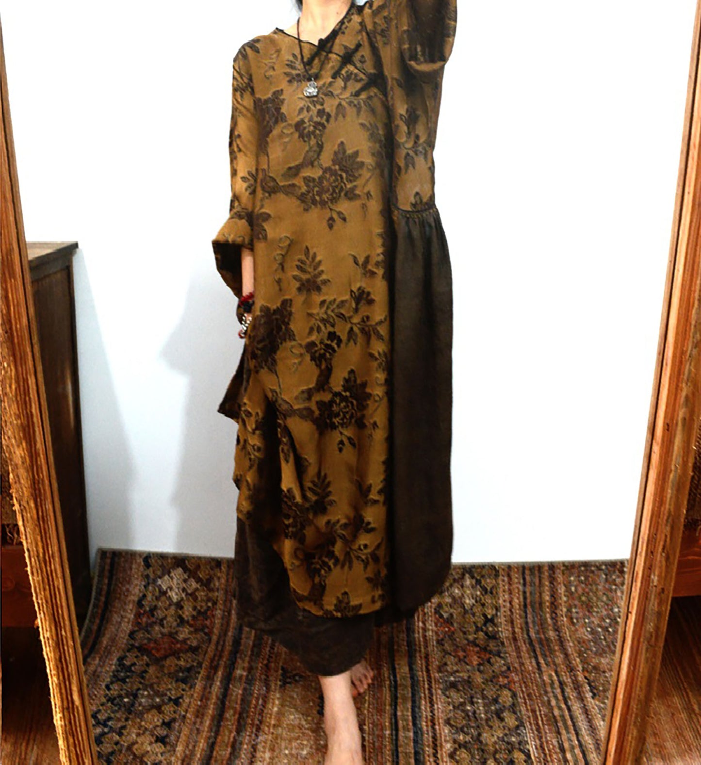 Oversized Mud Silk Jacquard Modified Qipao dr0162 X159