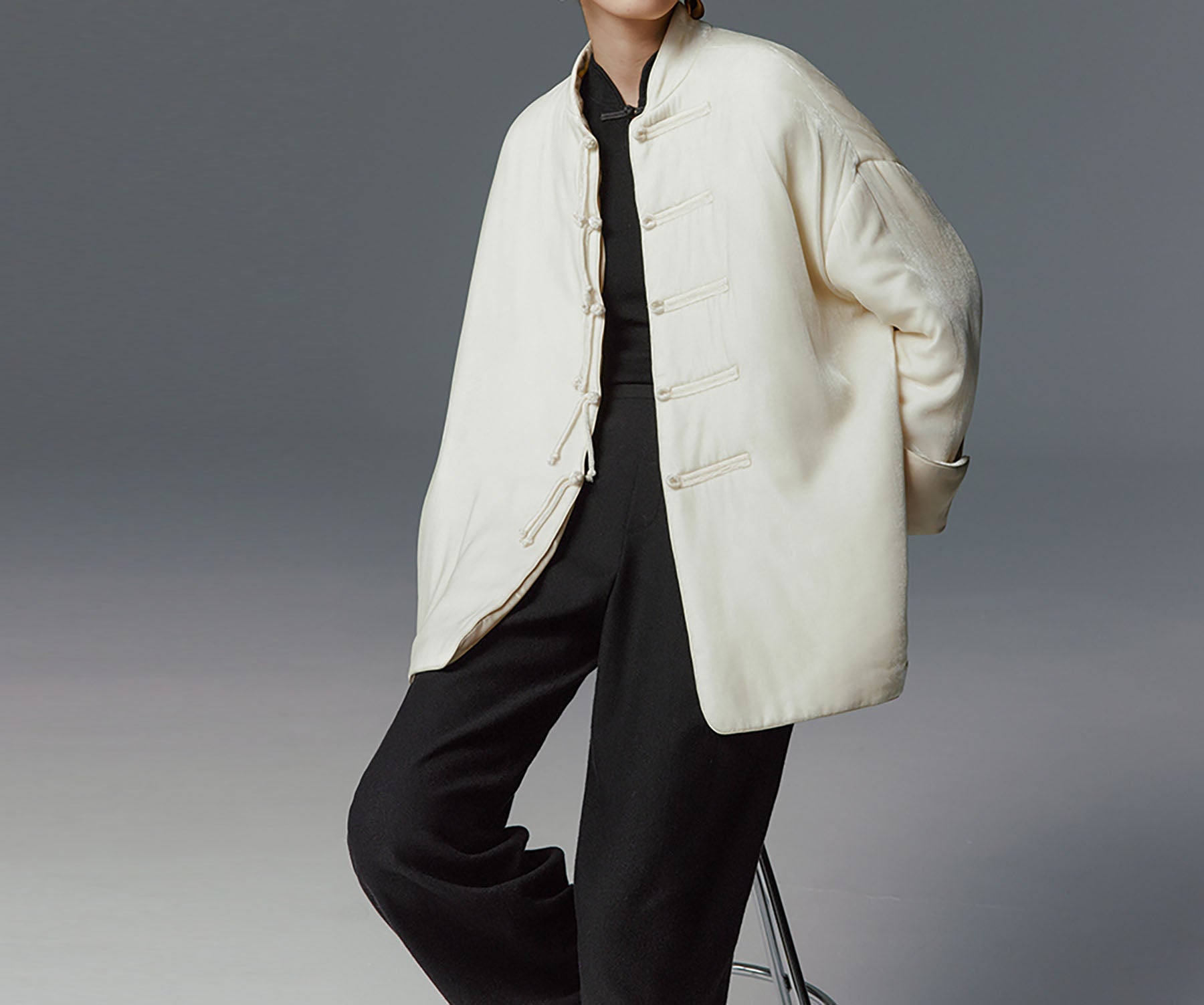 edoa Silk Velvet Quilted Crop Jacket