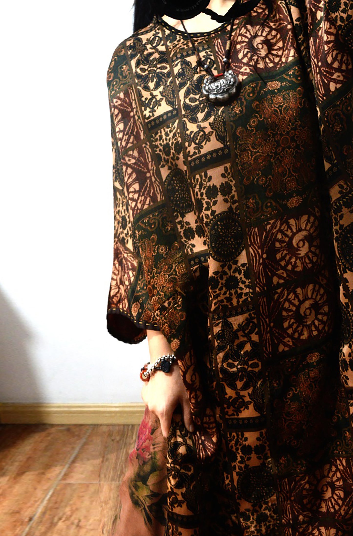 Reversible Printed Mud Silk Dress with Chinese Paper Cutting Pattern dr0142 X273