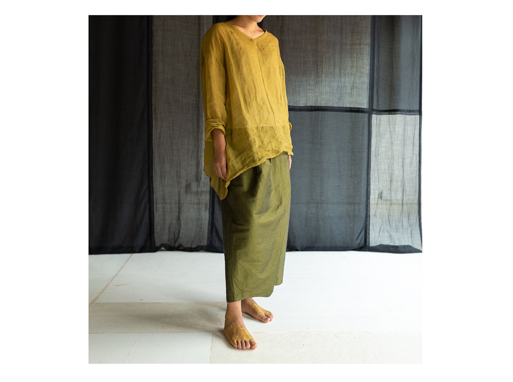 edoa High Counted Ramie Tunic