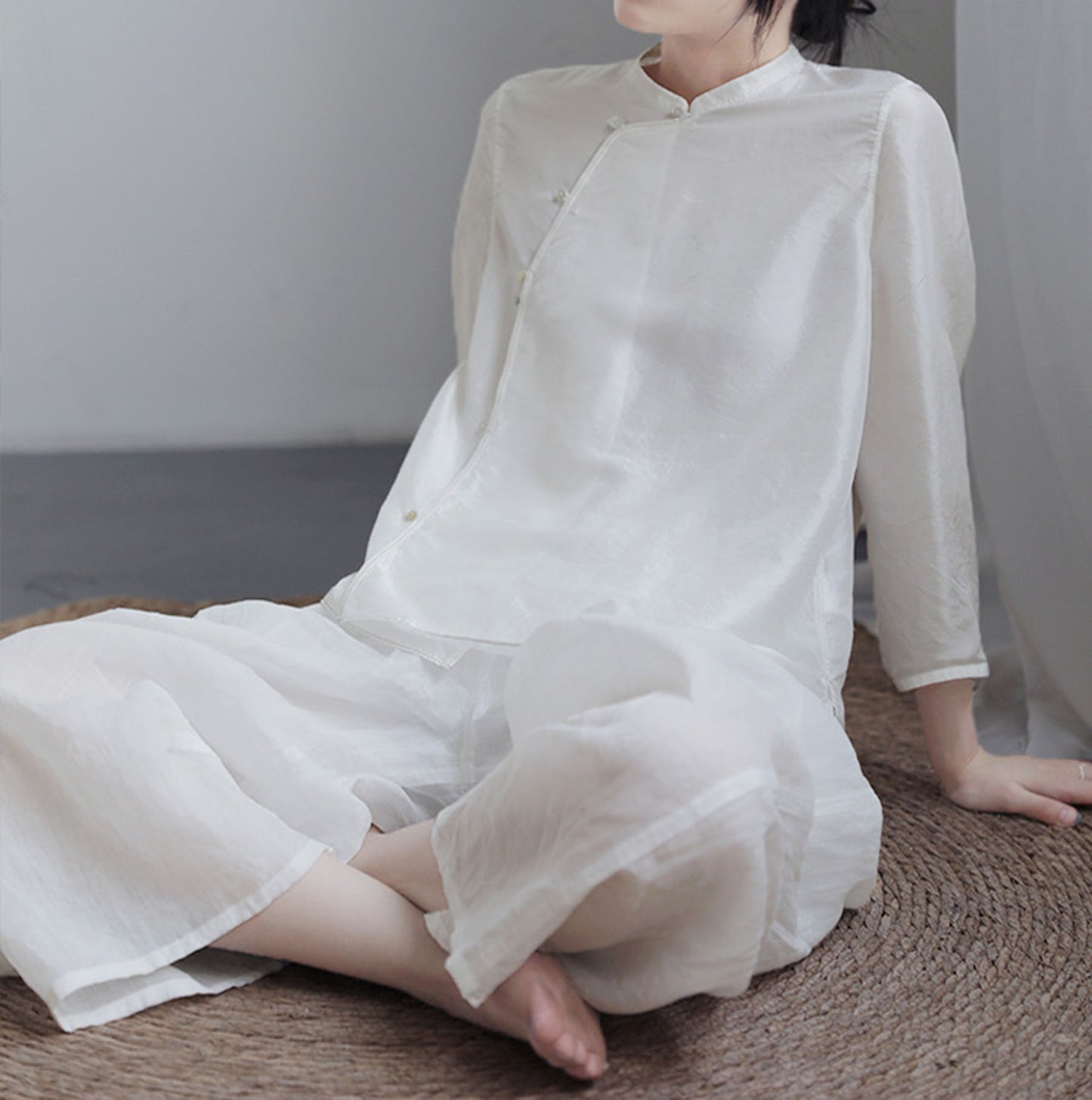 edoa White Thin Dupioni Silk Qipao