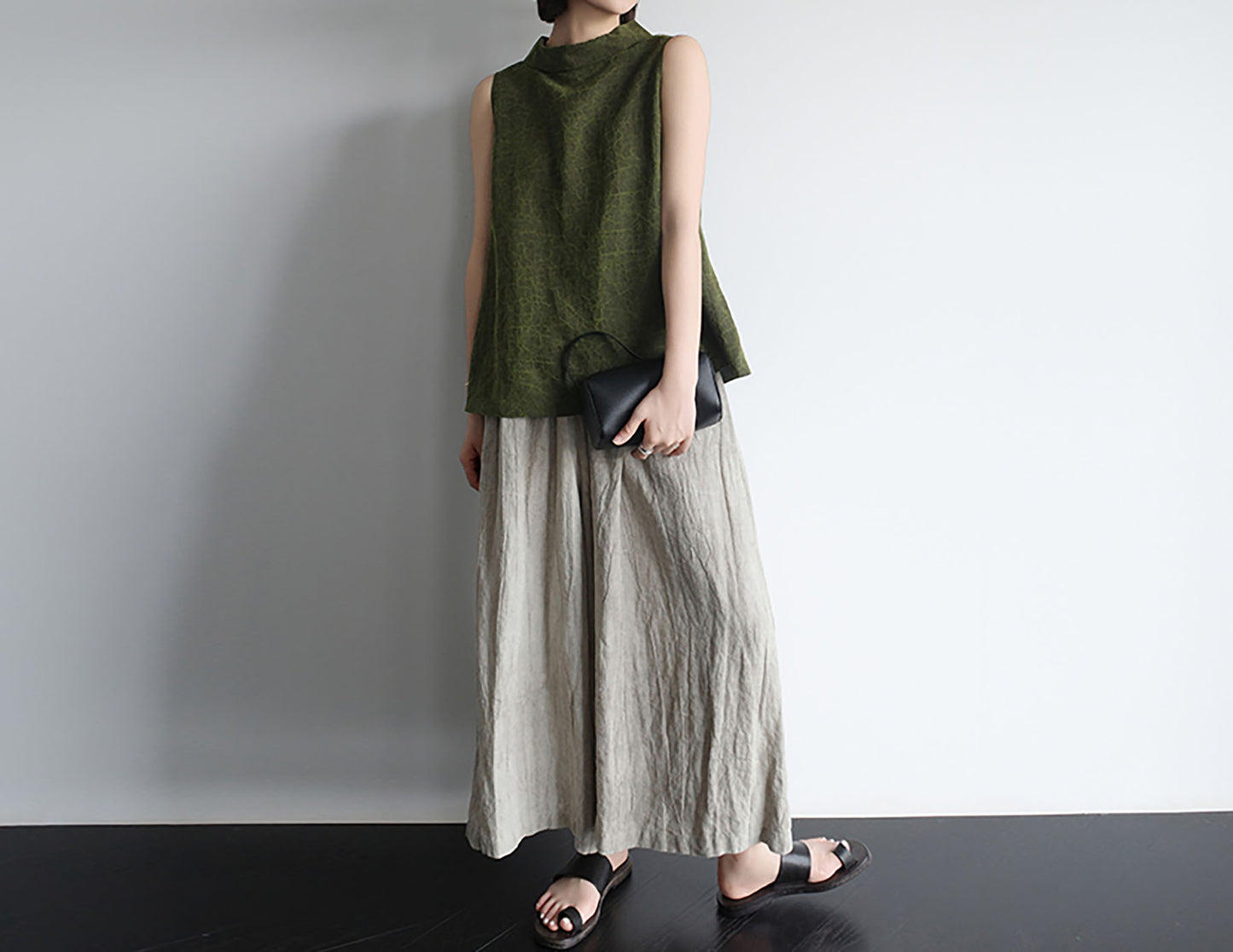 edoa Modenized Green Cracked Mud Silk Trapeze Tank Top