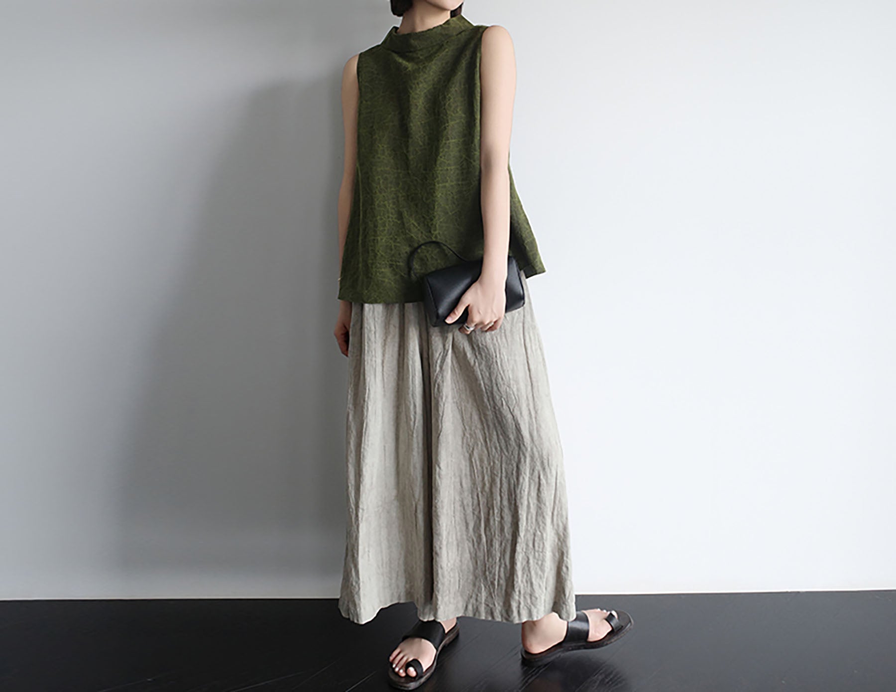 edoa Modenized Green Cracked Mud Silk Trapeze Tank Top