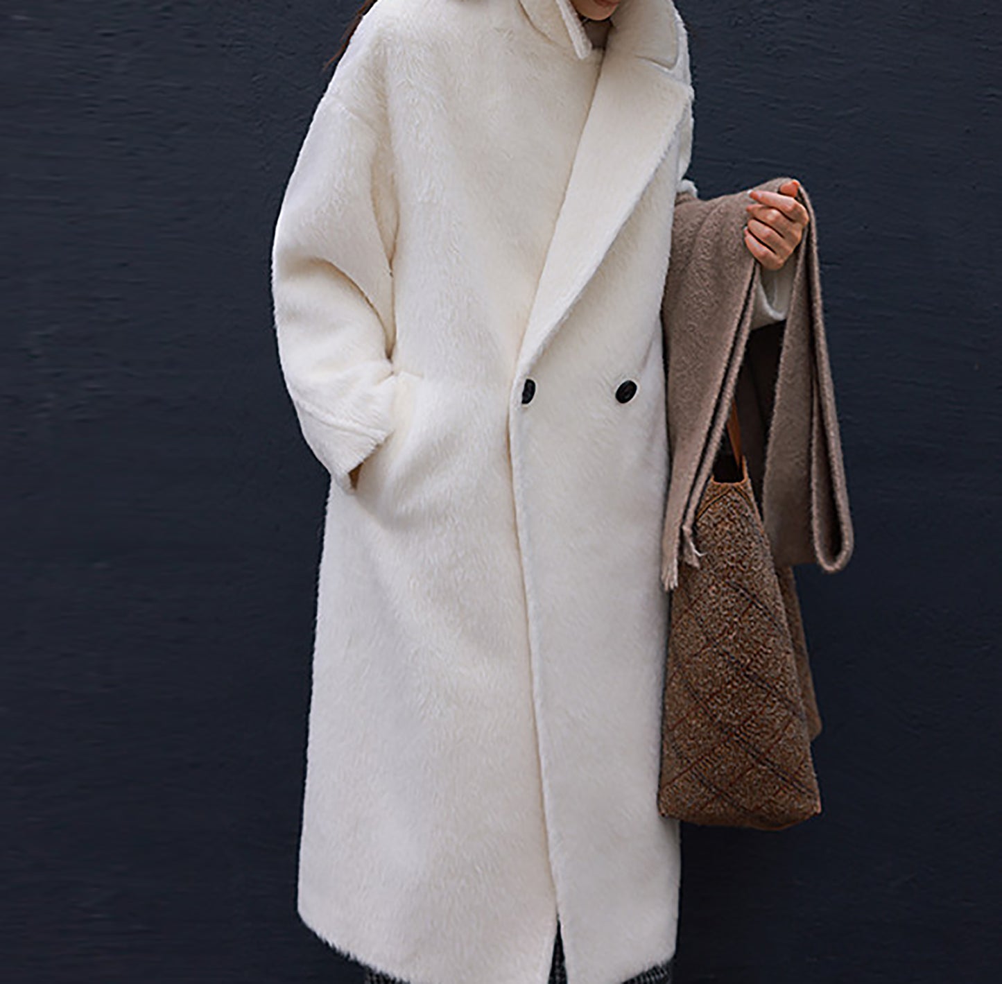 EDOA Double-breasted Alpaca Cocoon Coat