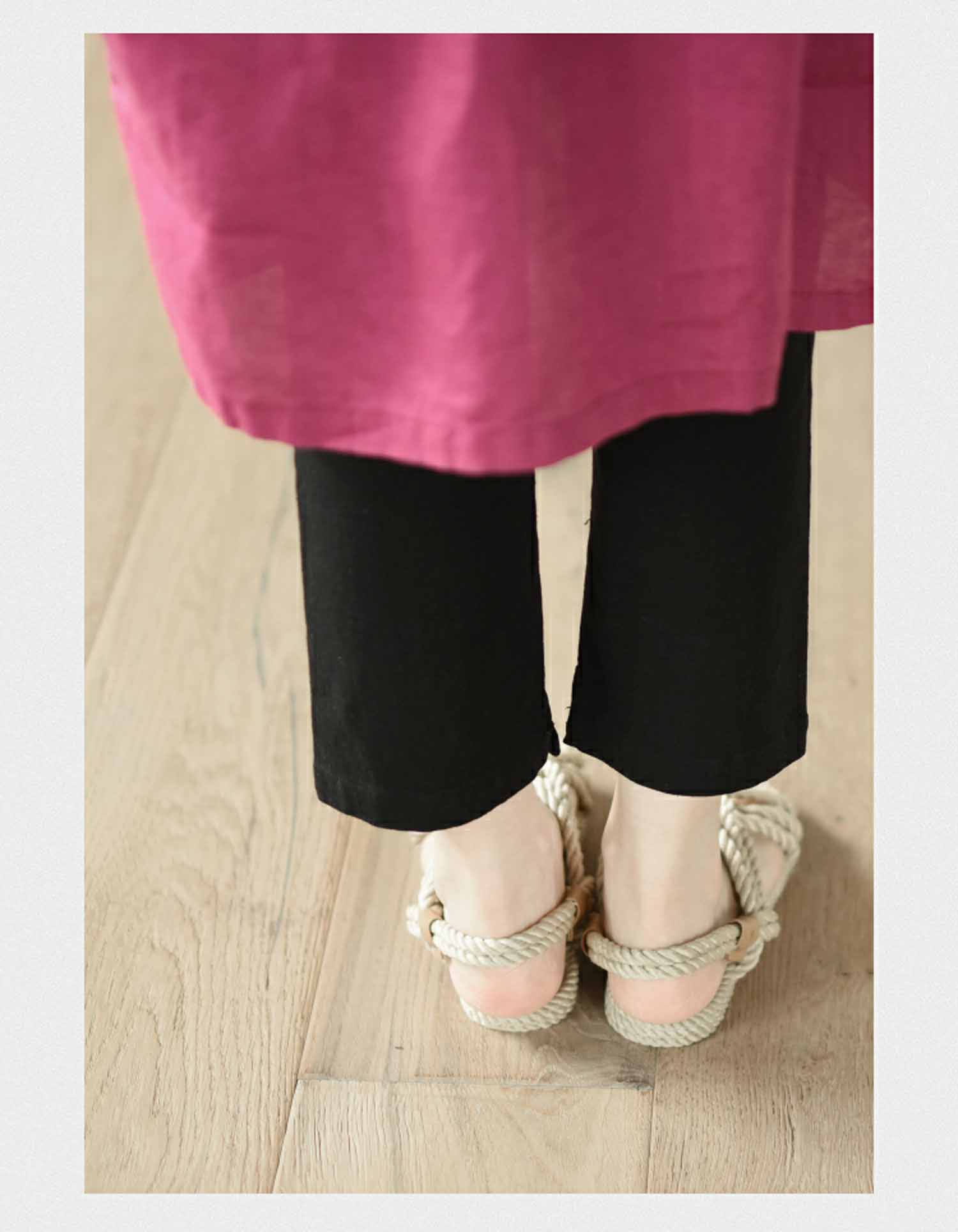edoa V-neckline Linen Tunic Dress 