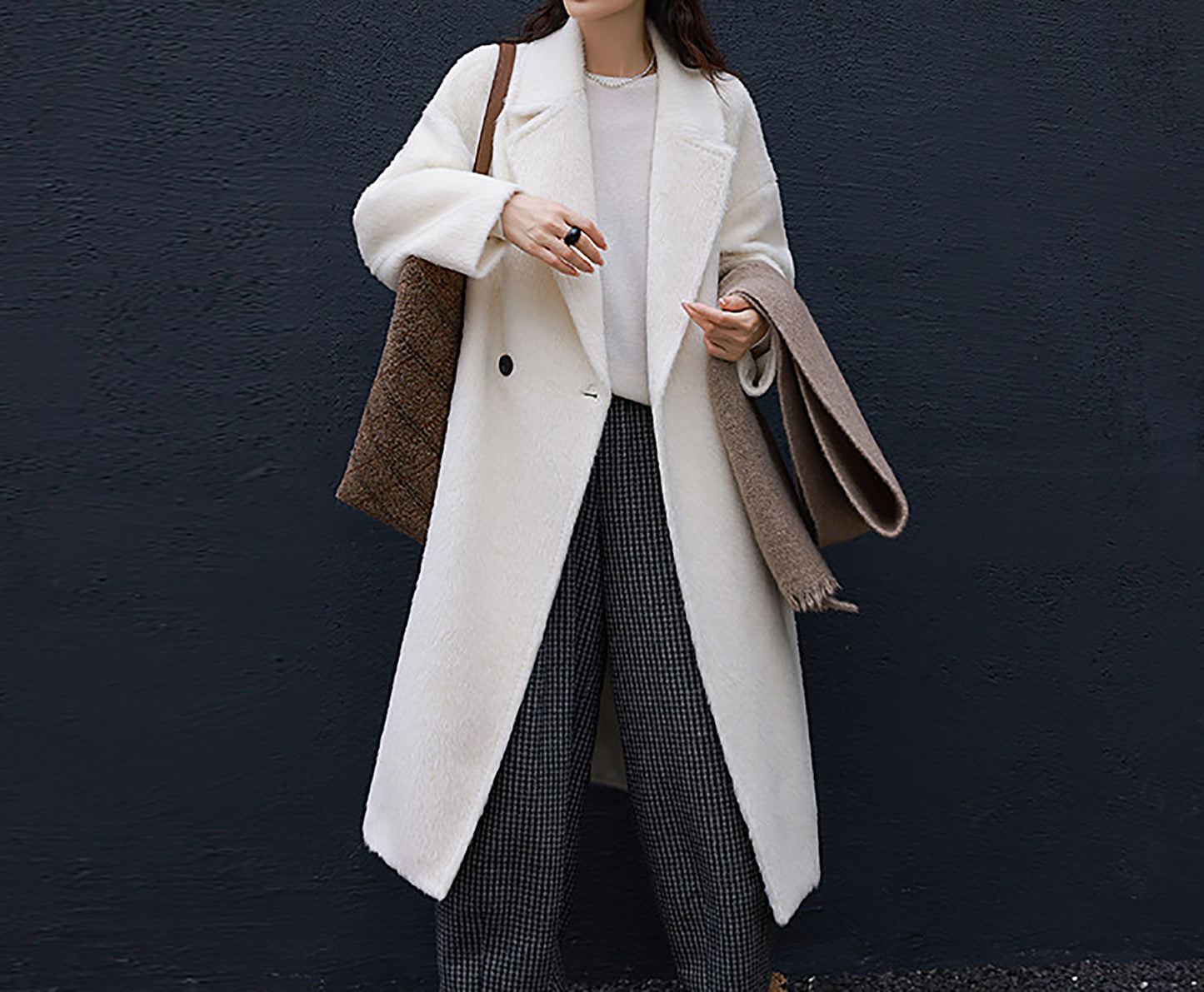 EDOA Double-breasted Alpaca Cocoon Coat