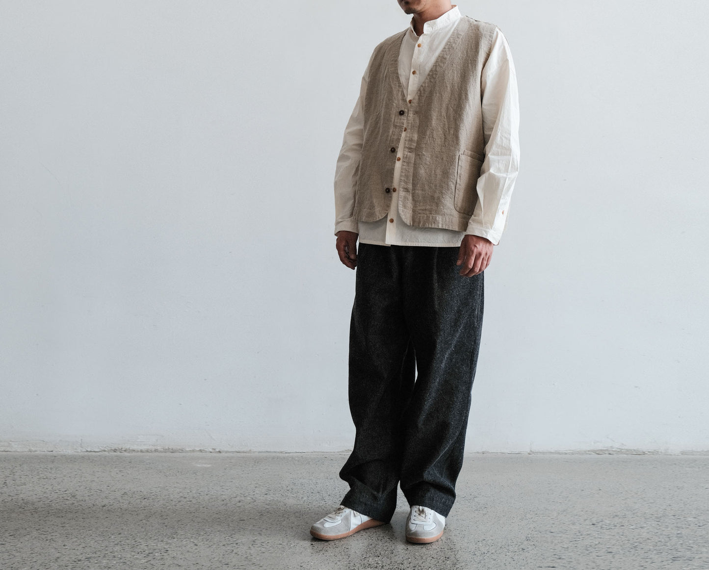 edoa Heavy Weight Flax Linen Vest