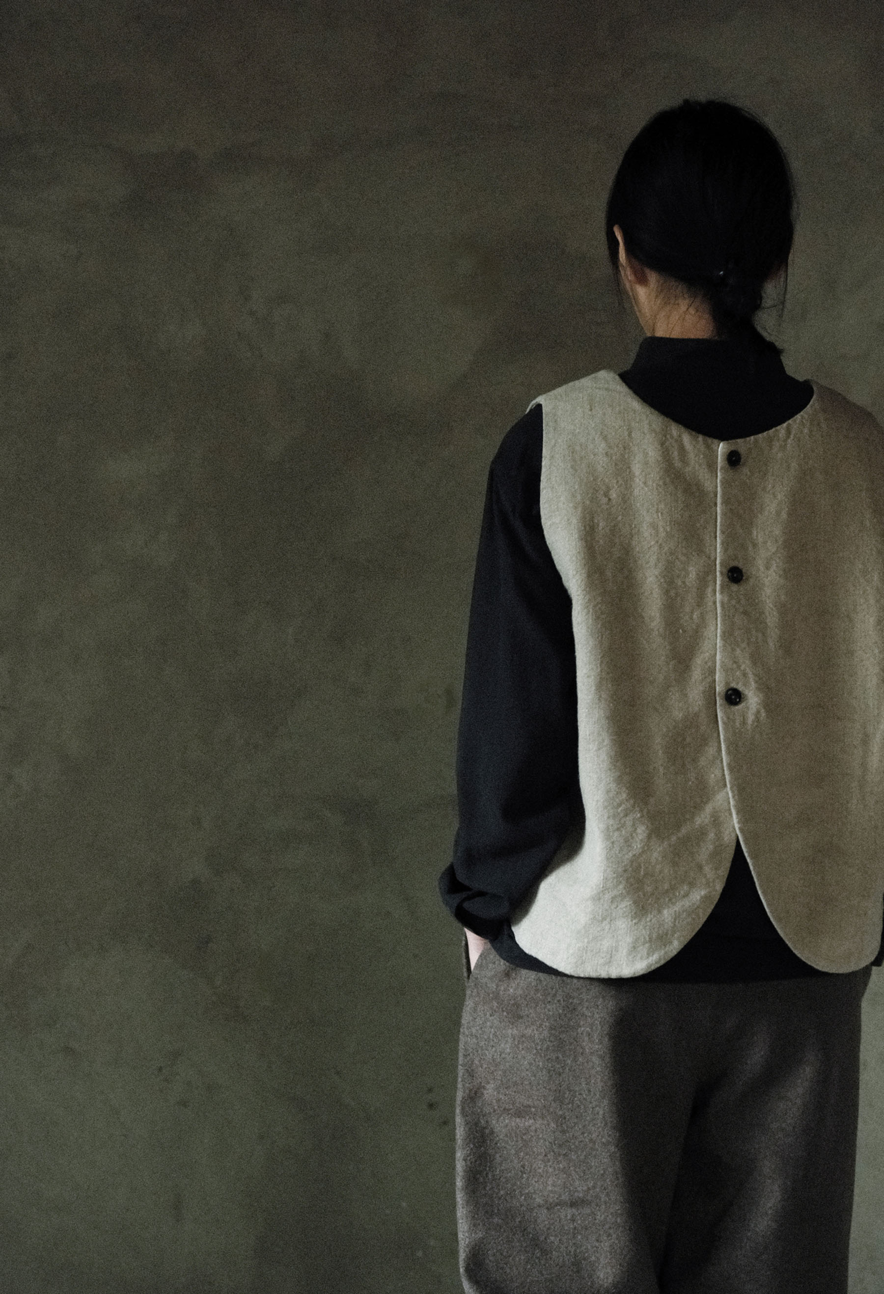 edoa Flax Linen Padded Vest