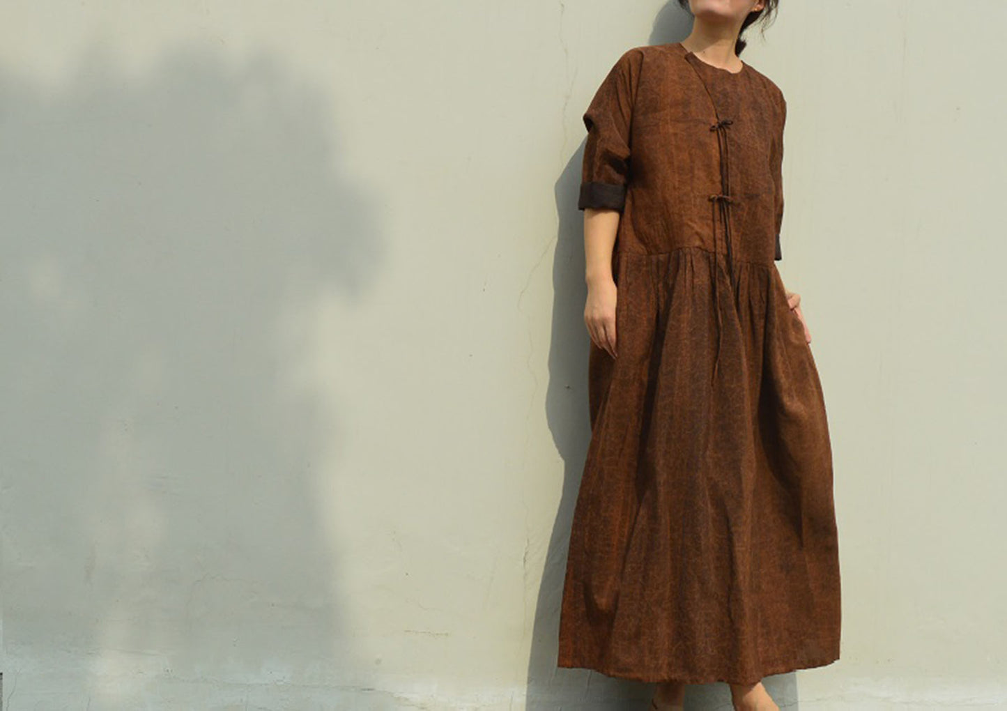 edoa Minimalist Cracked Mud Silk Dress 