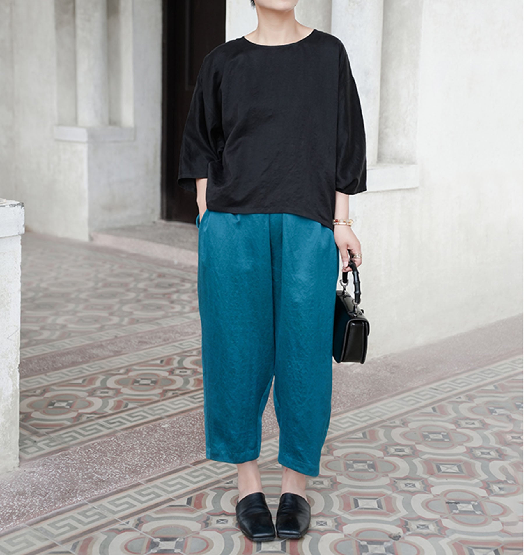 edoa Cracked Mud Silk Charmeuse Tee