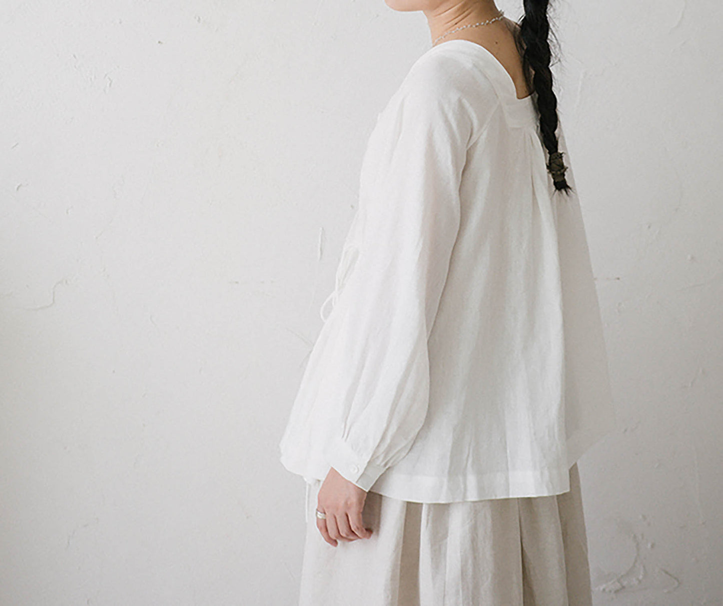 edoa Linen Puff Sleeves Blouse