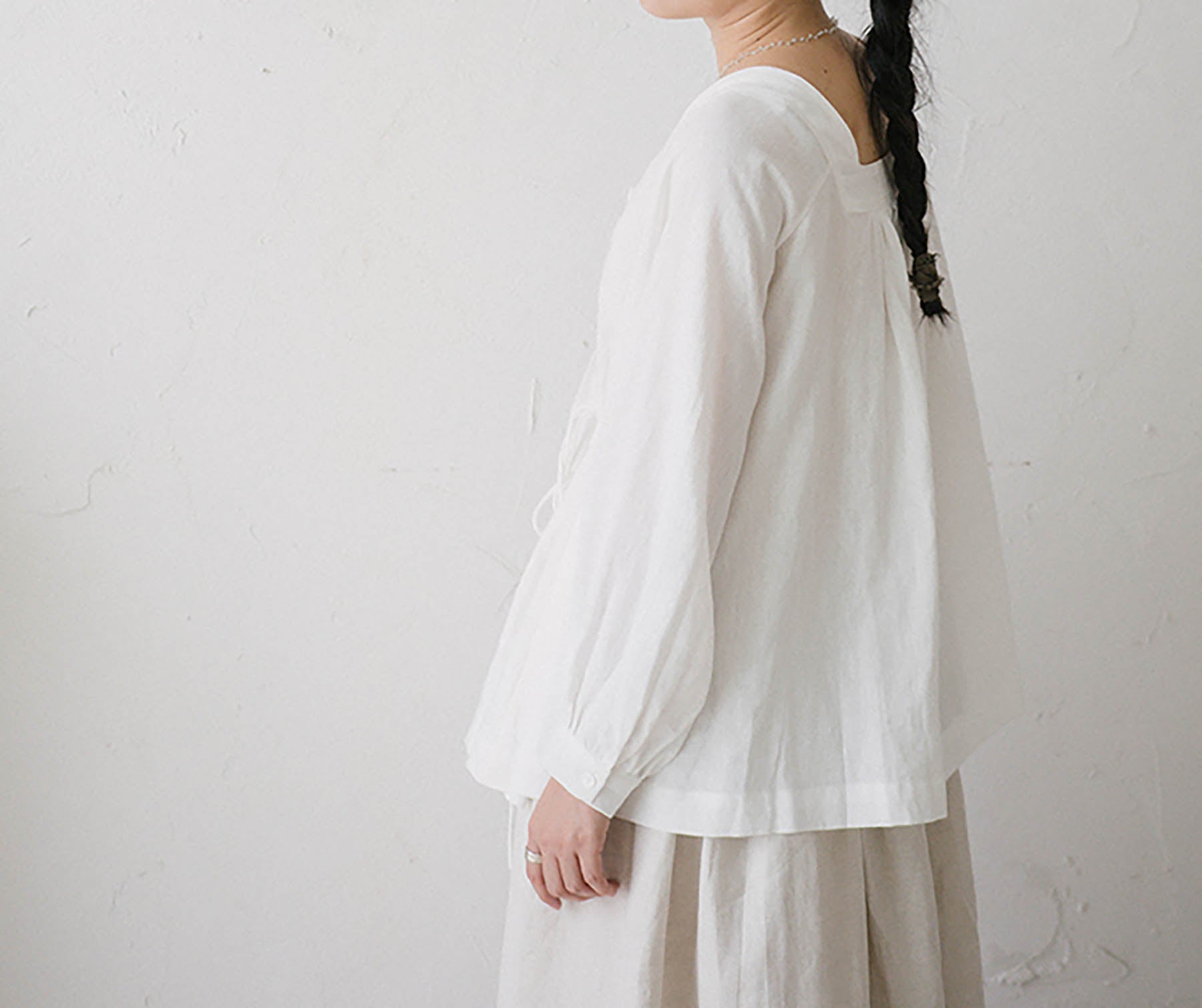 edoa Linen Puff Sleeves Blouse
