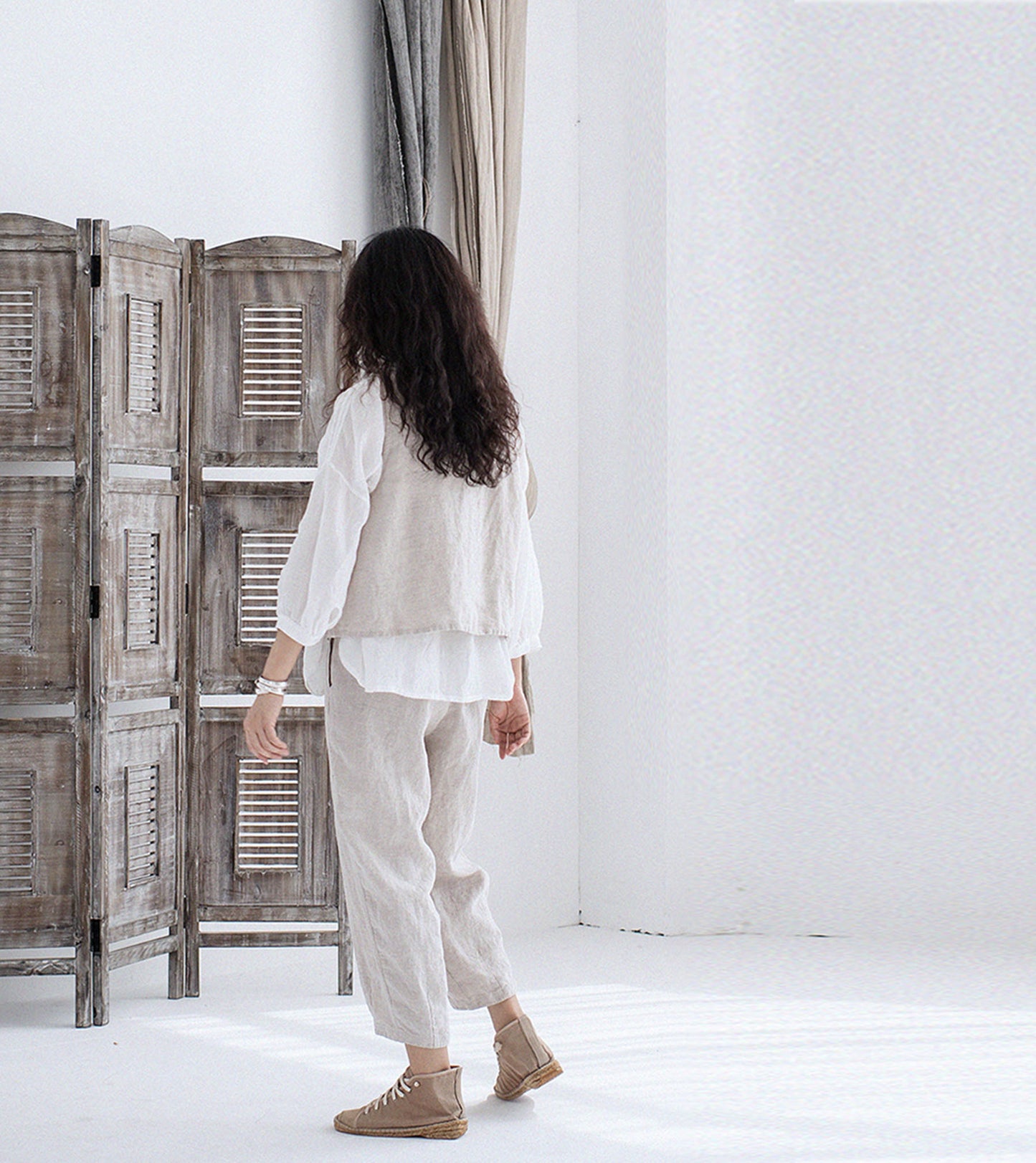 edoa Flax Linen Pants with Pintuck at Waist 