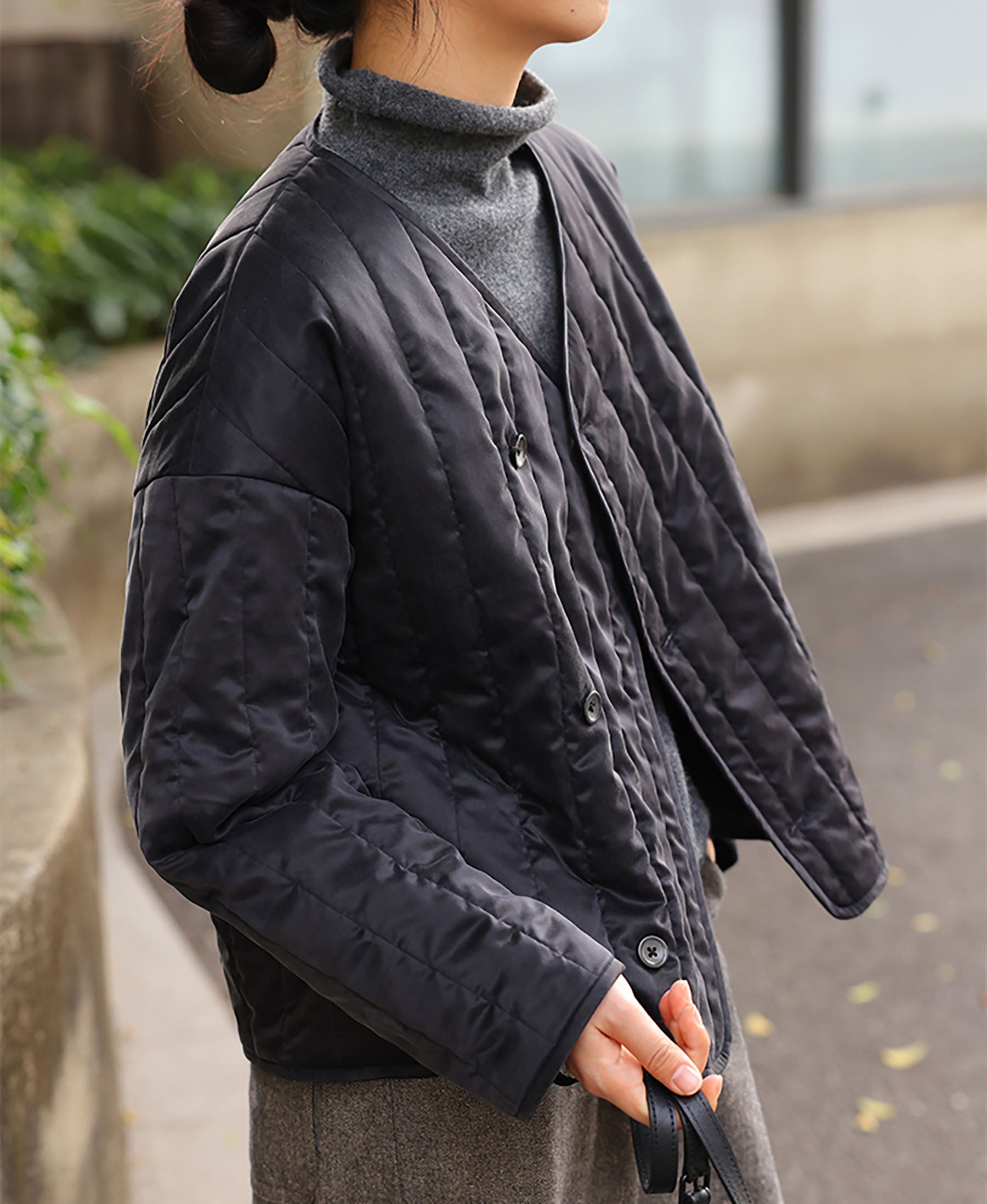 edoa Collarless Mulberry Silk Padded Overshirt