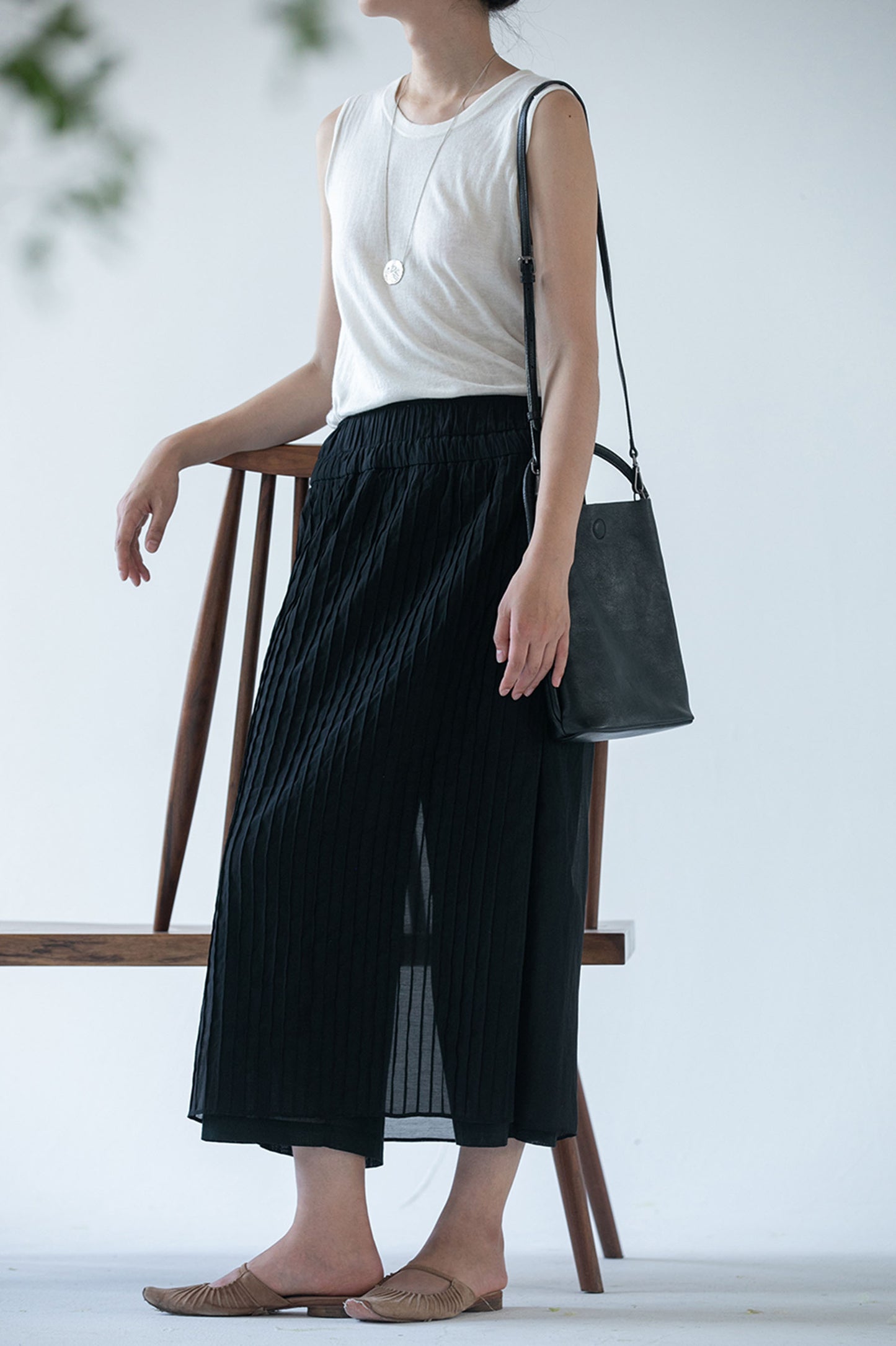 edoa Thin Silk Cotton Blend Pin tucked Apron Pants