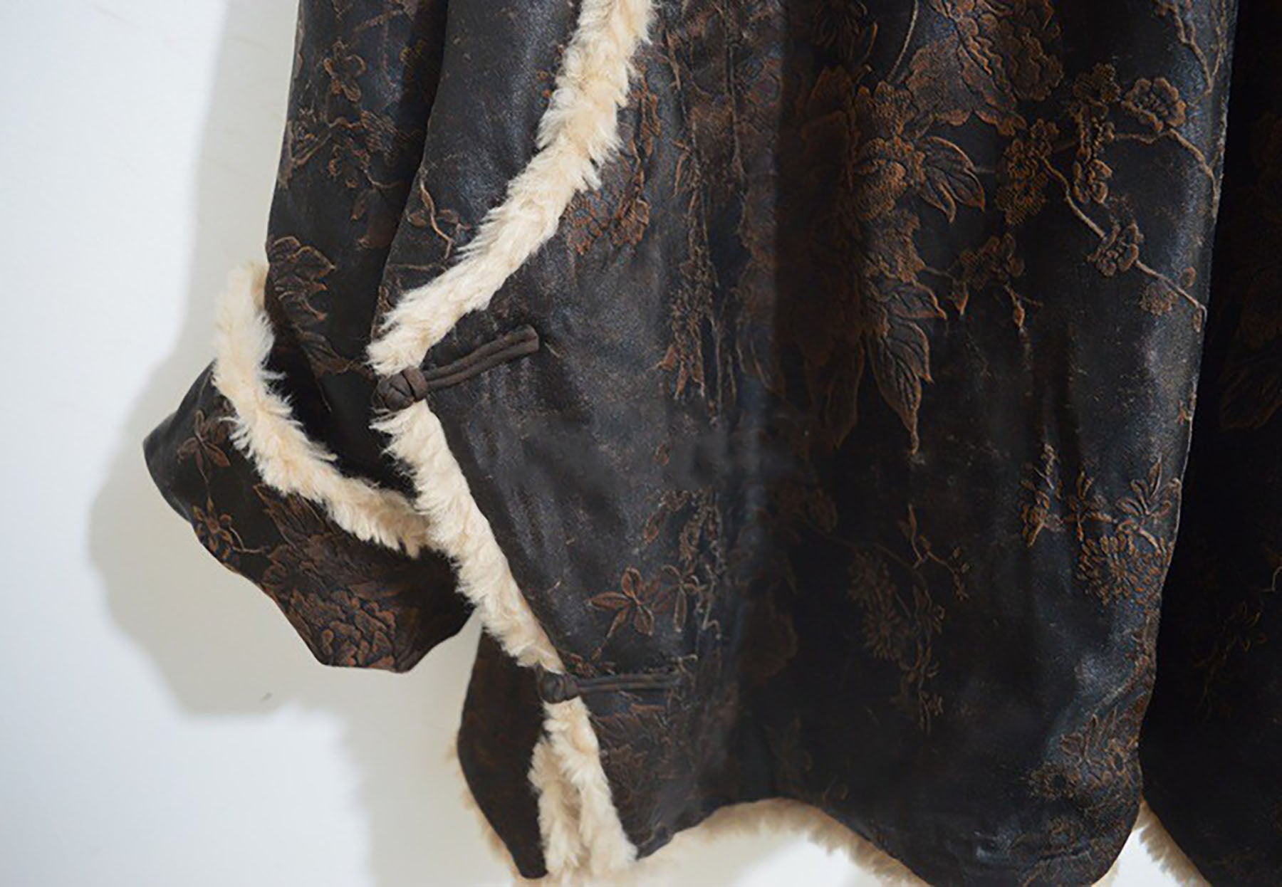 edoa Mud Silk Jacquard Padded Jacket