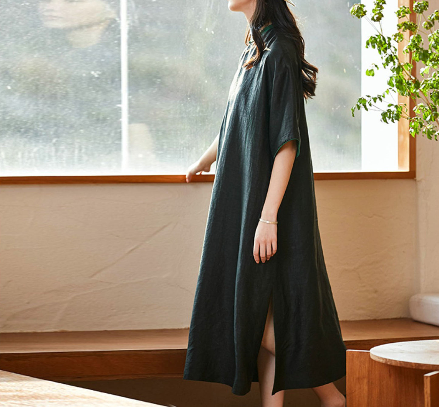 edoa Loose Fitting Cracked Mud Silk Half Sleeve Qipao