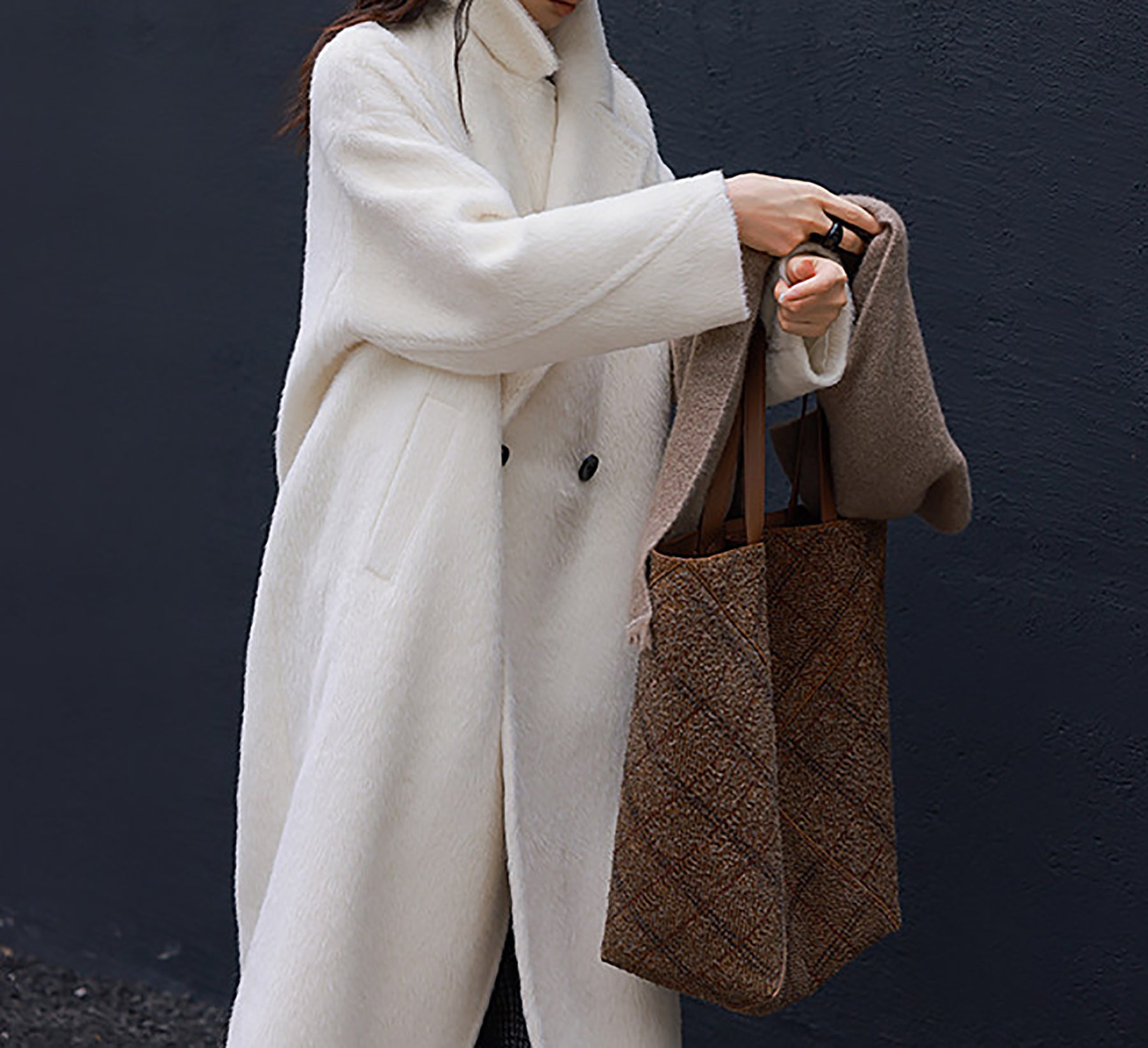 EDOA Double-breasted Alpaca Cocoon Coat