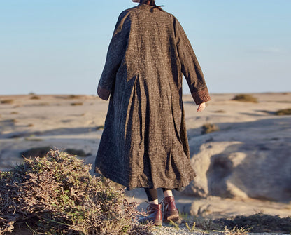 edoa Cracked Mud Silk Embroidered Duster 