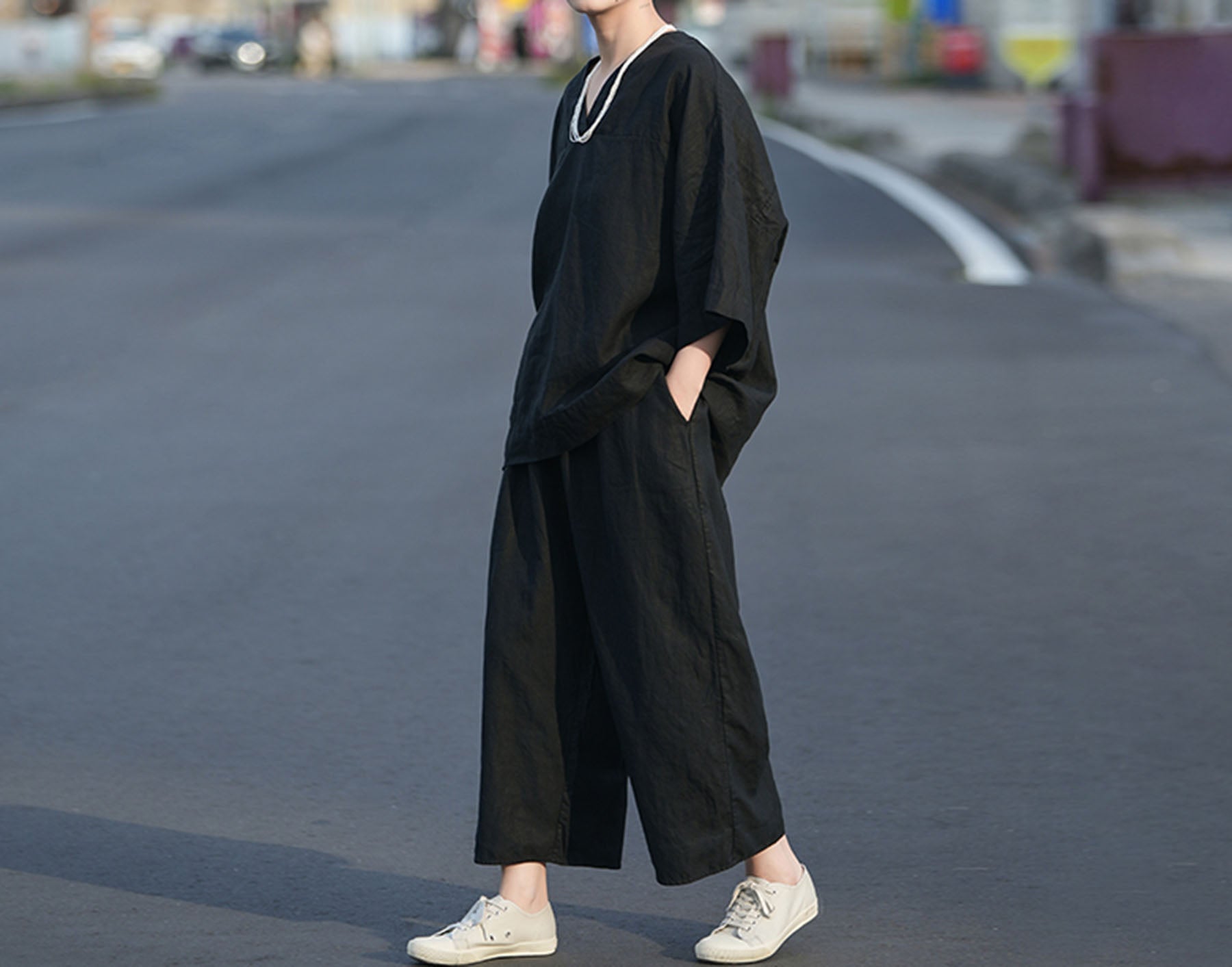 edoa Loose Heavy Weight Washed Linen V-neck Tee