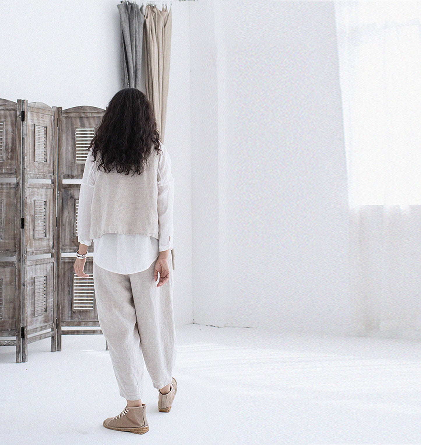 edoa Flax Linen Pants with Pintuck at Waist 