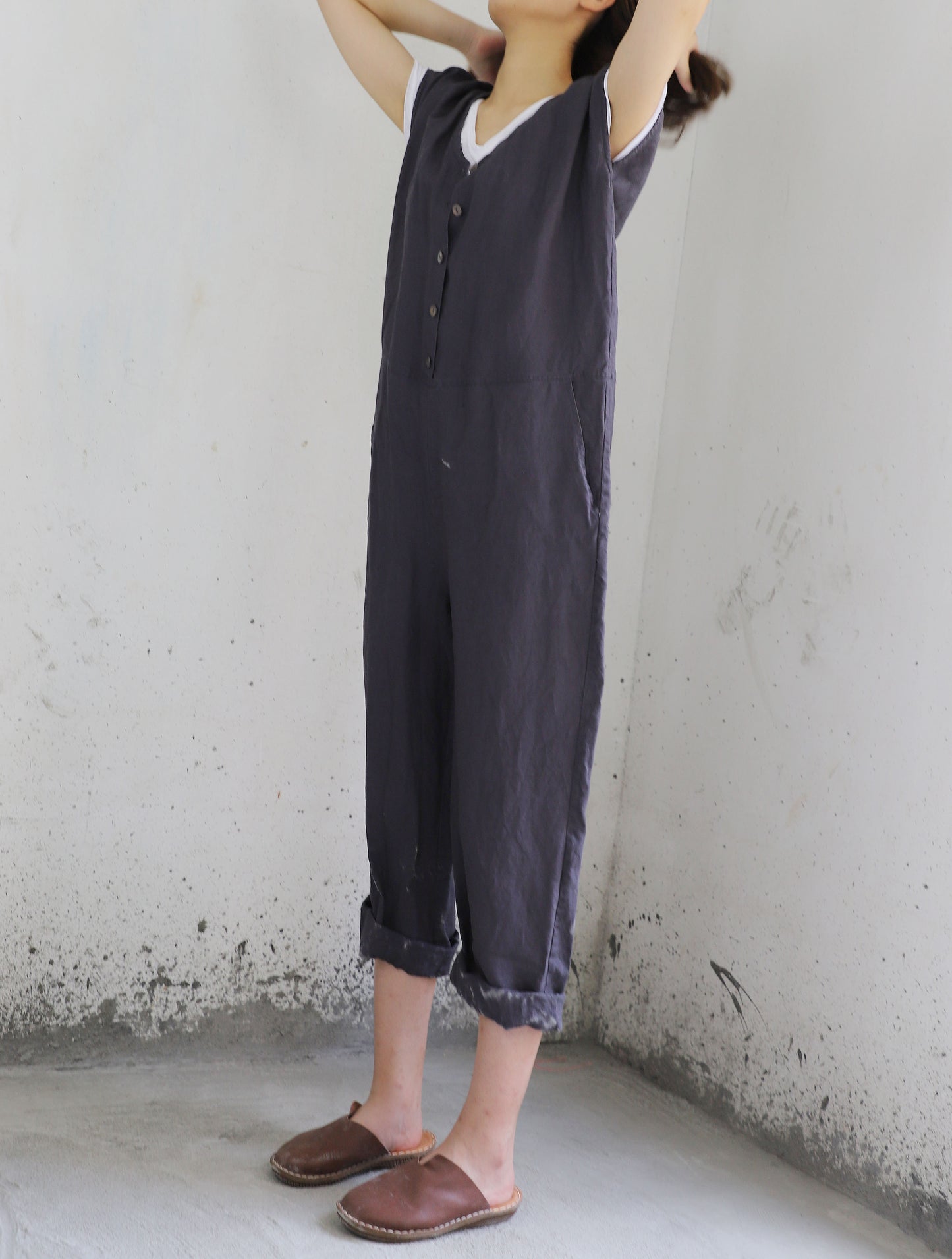 edoa Loose Fitting Linen Jumpsuit