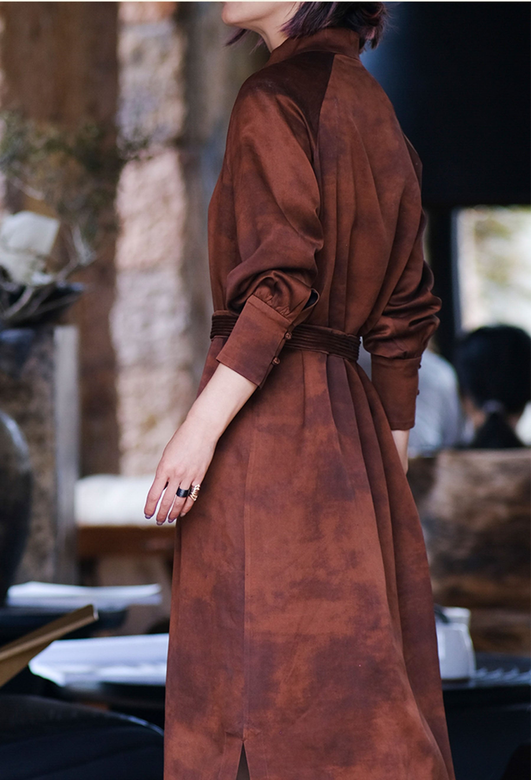 edoa Heavy Weight Mud Silk Charmeuse Modified Qipao