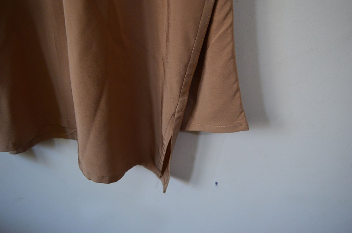 edoa Minimalist Silk Crepe Top