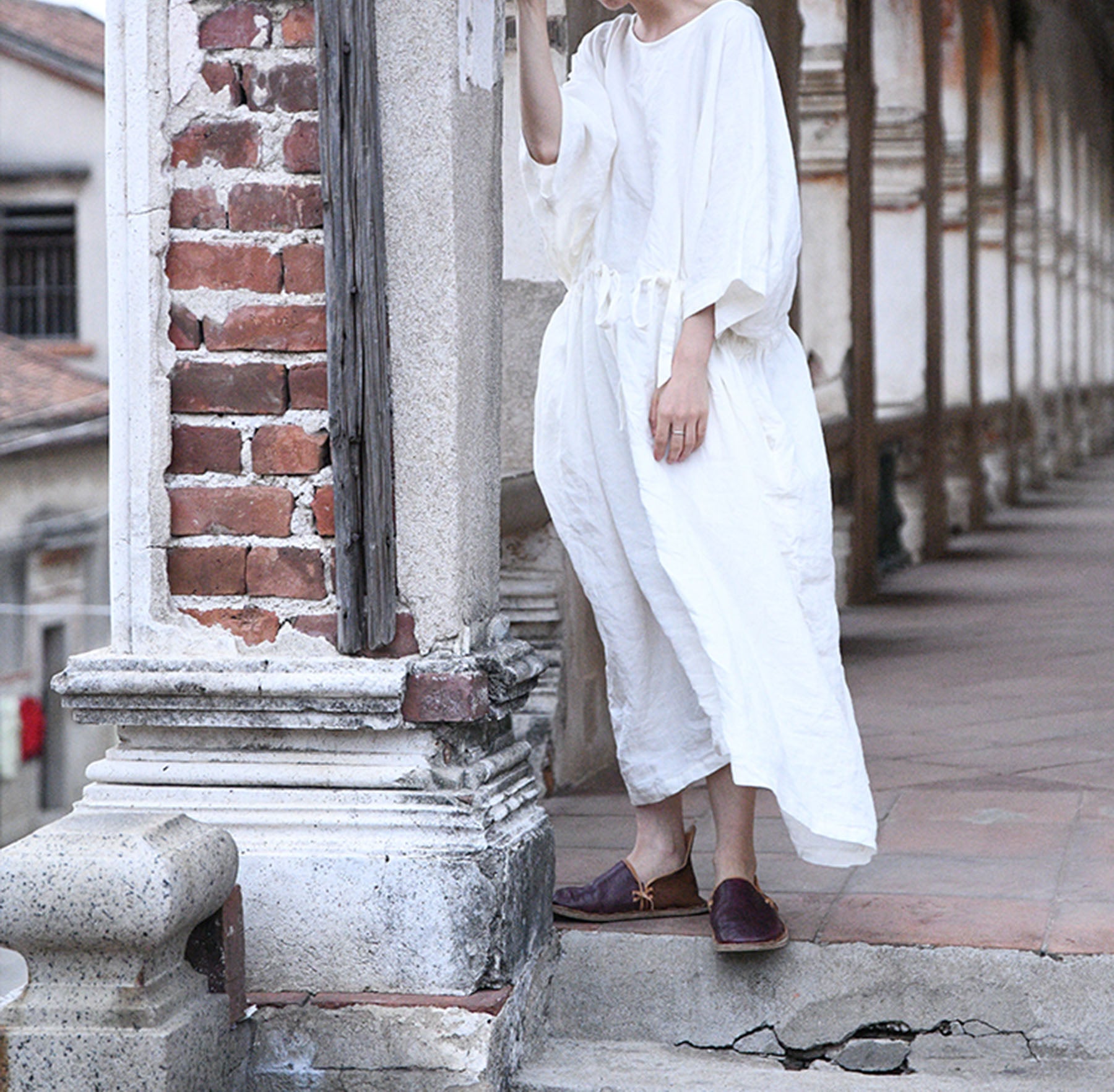 edoa Oversized Linen Tunic