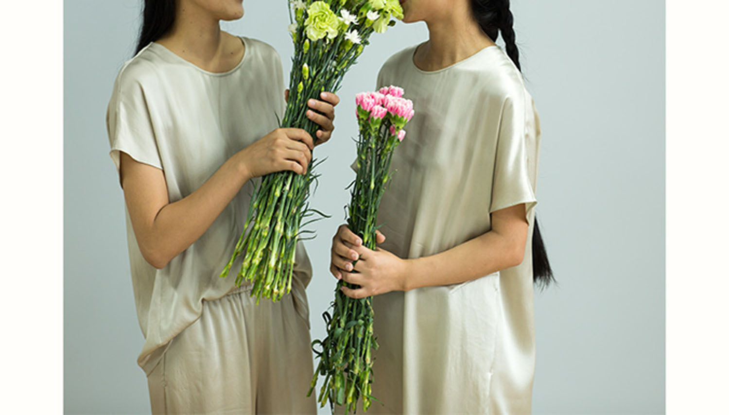 edoa Mulberry Silk Caftan Loungewear