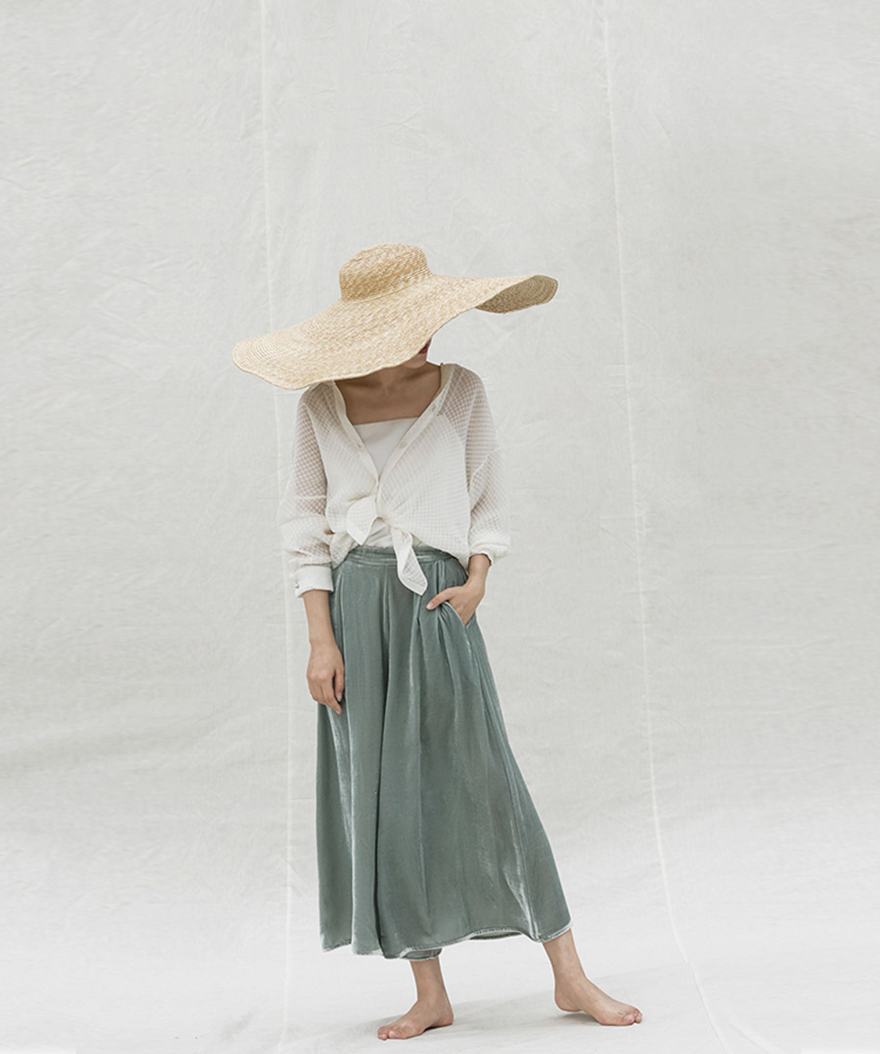 edoa Silk Velvet Wide Leg Pants