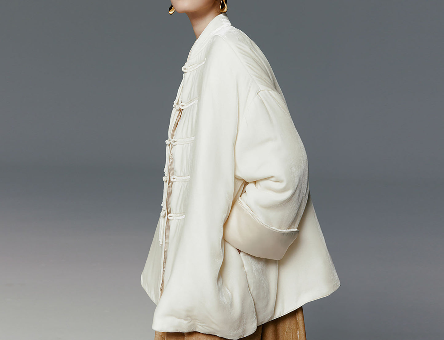 edoa Silk Velvet Quilted Crop Jacket