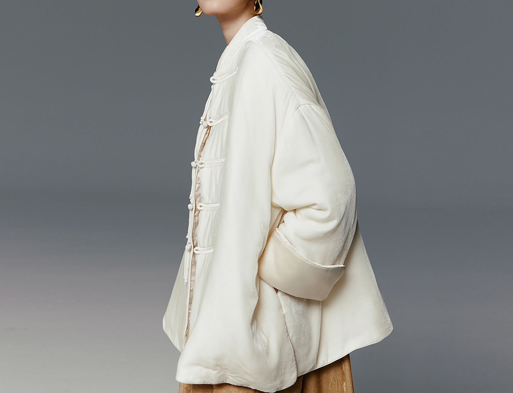 edoa Silk Velvet Quilted Crop Jacket