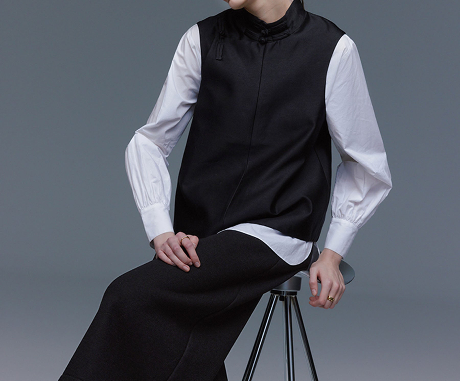 edoa Silk Taffeta Chinese Vest 
