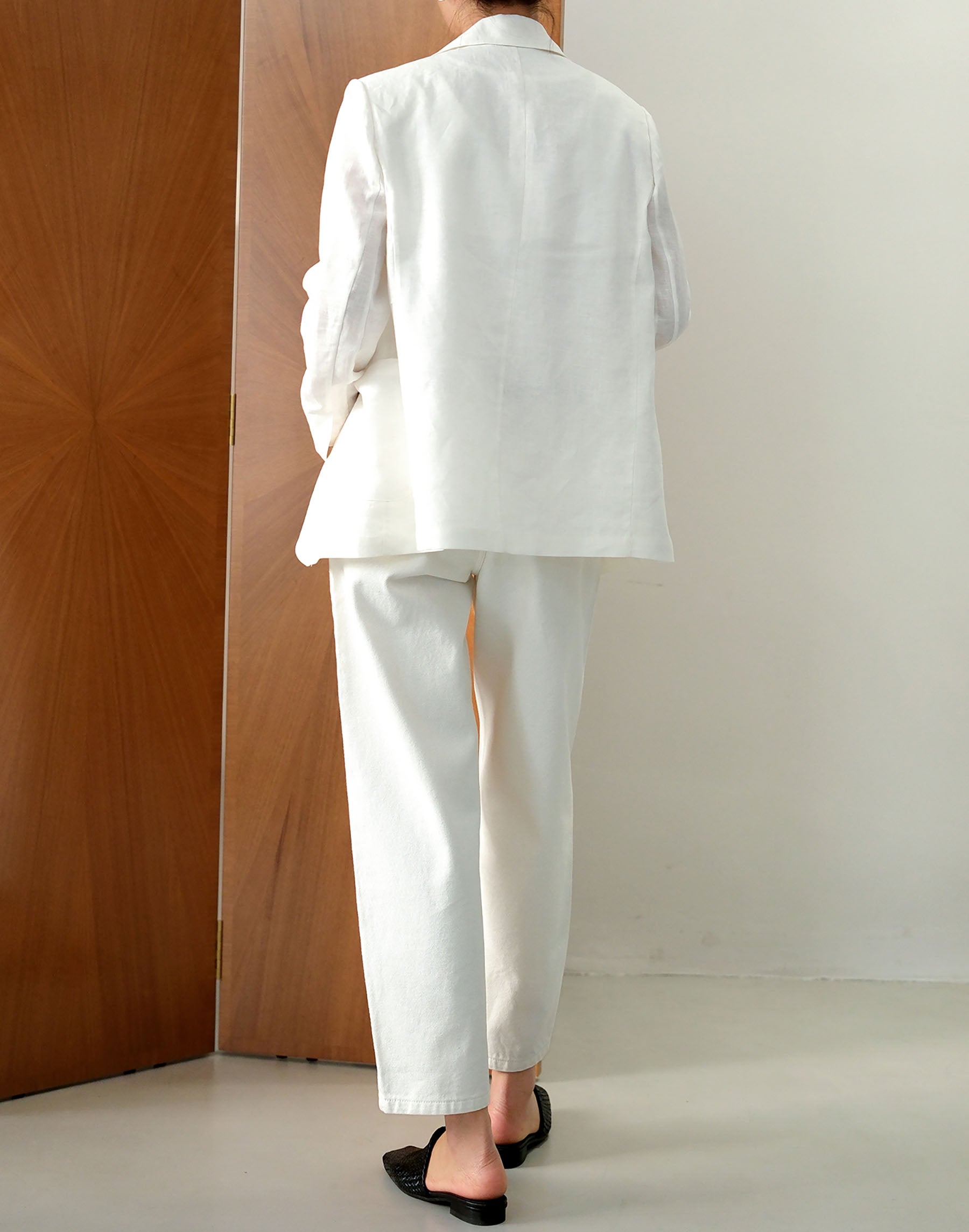 edoa Pink Linen Blazer with pockets