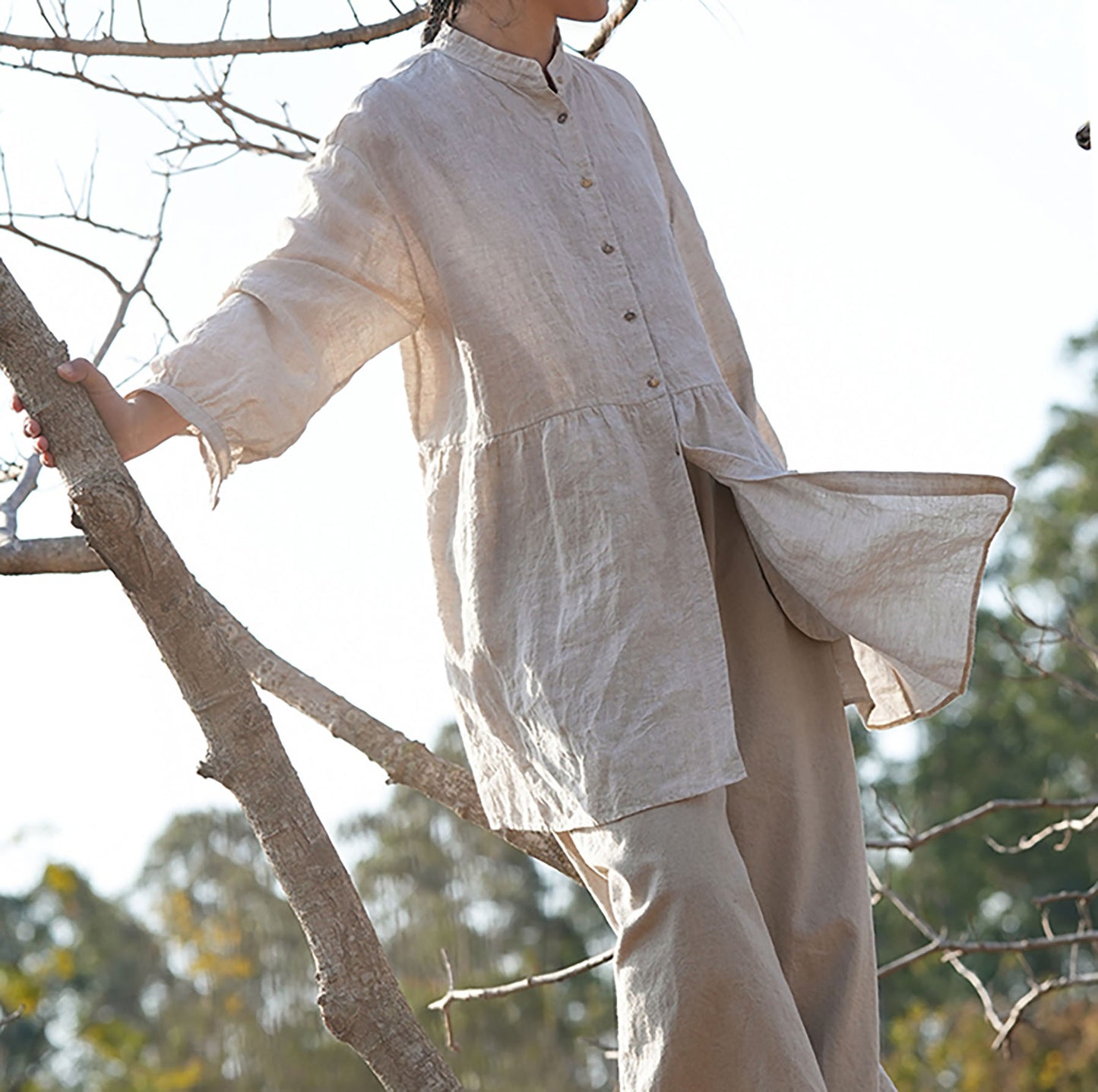 edoa Flax Linen Blouse with Ruffled Hem