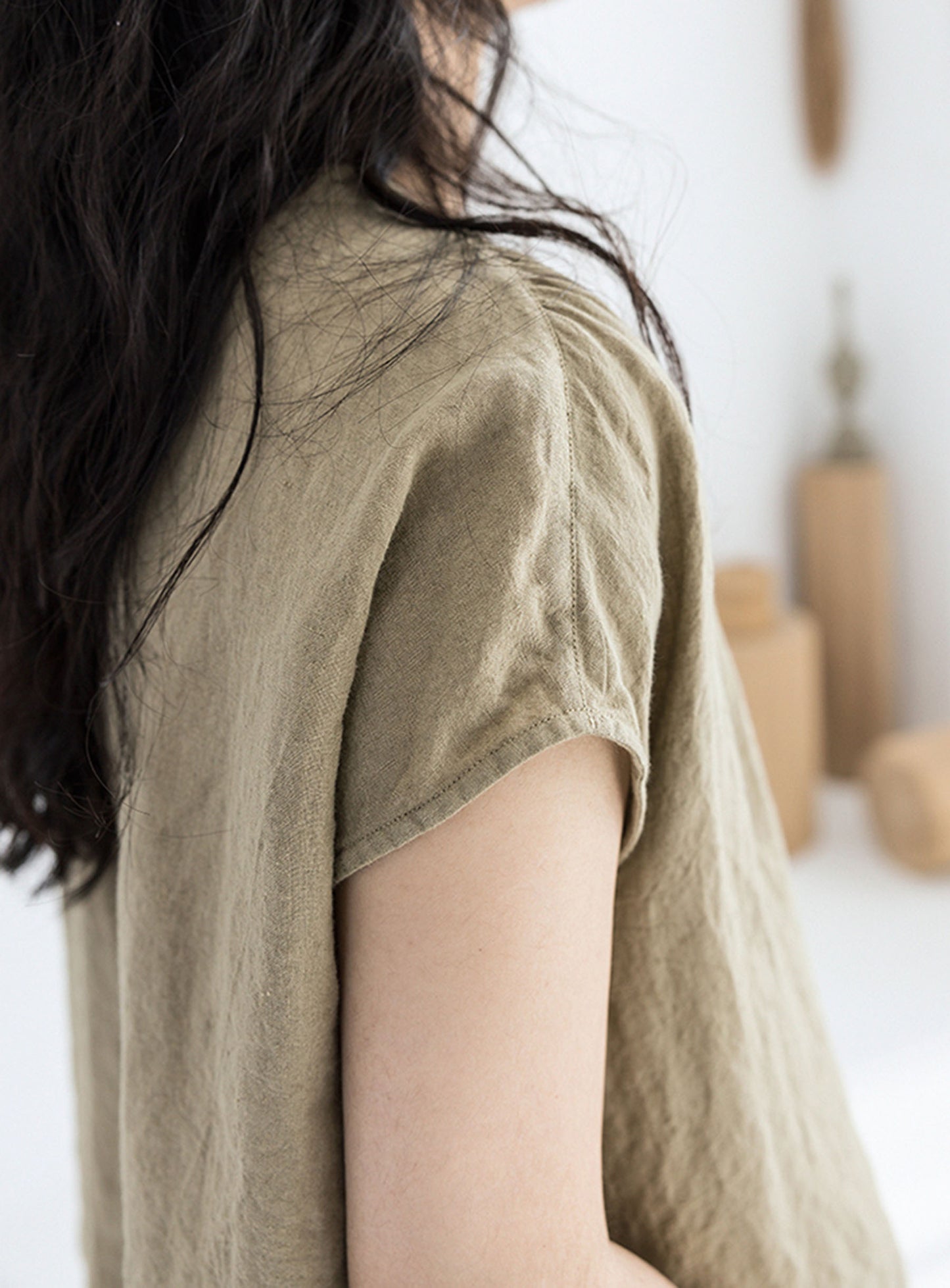 edoa Super Loose Fitting Yarn Dyed Linen V-neck Top