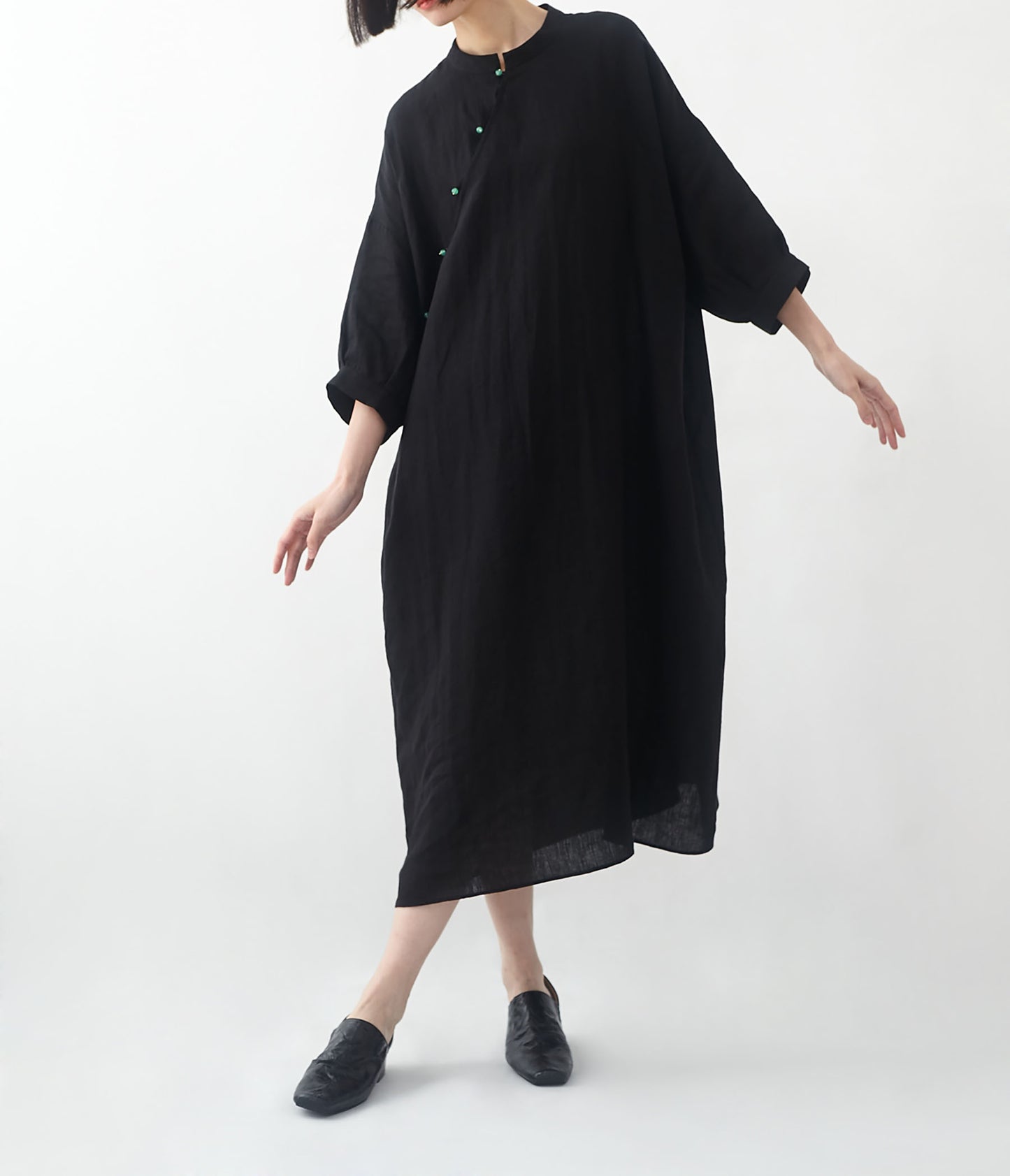 edoa Loose Fitting Linen Modified Dress