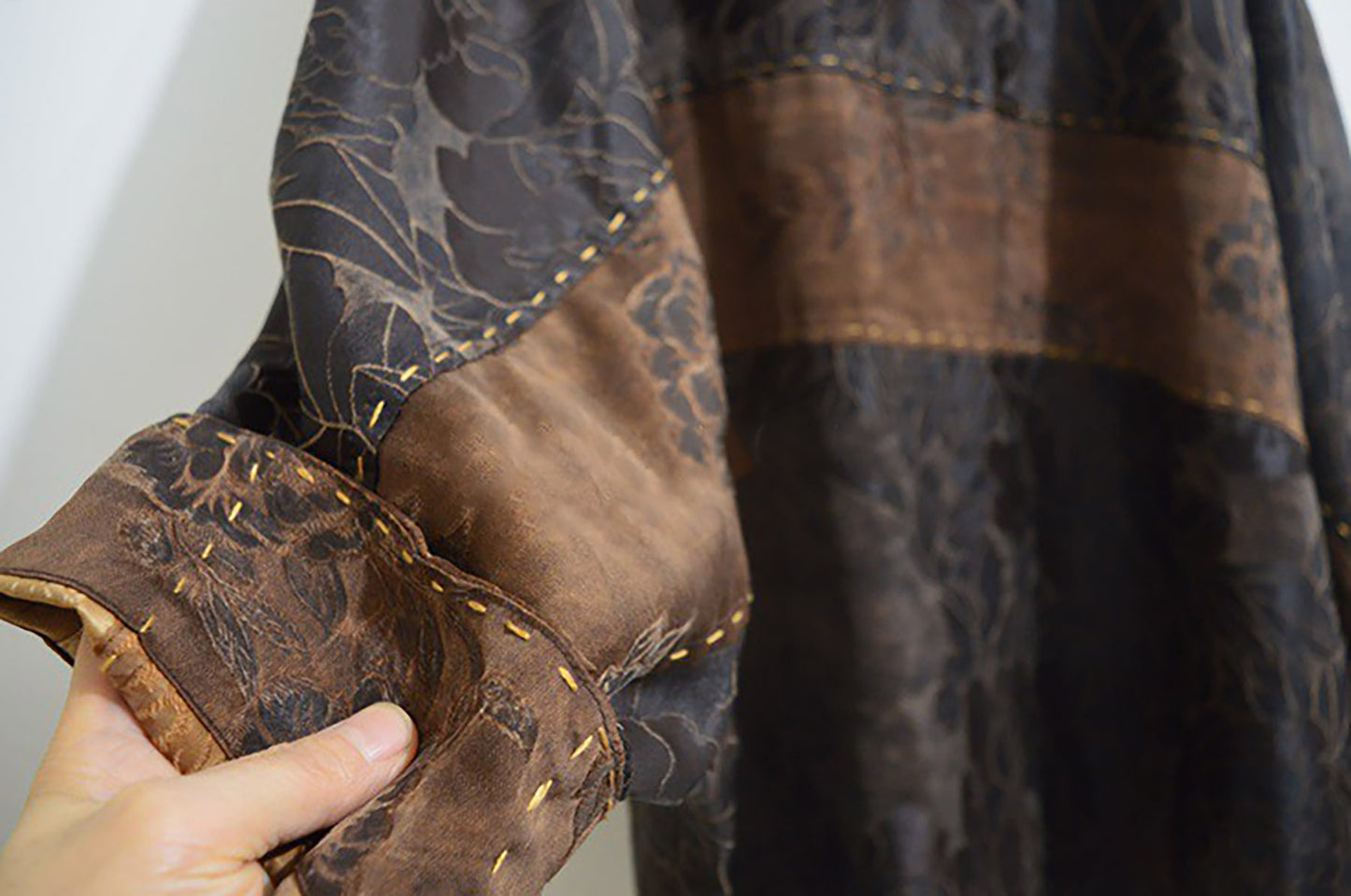 edoa Mud Silk Jacquard Patchwork Pullover