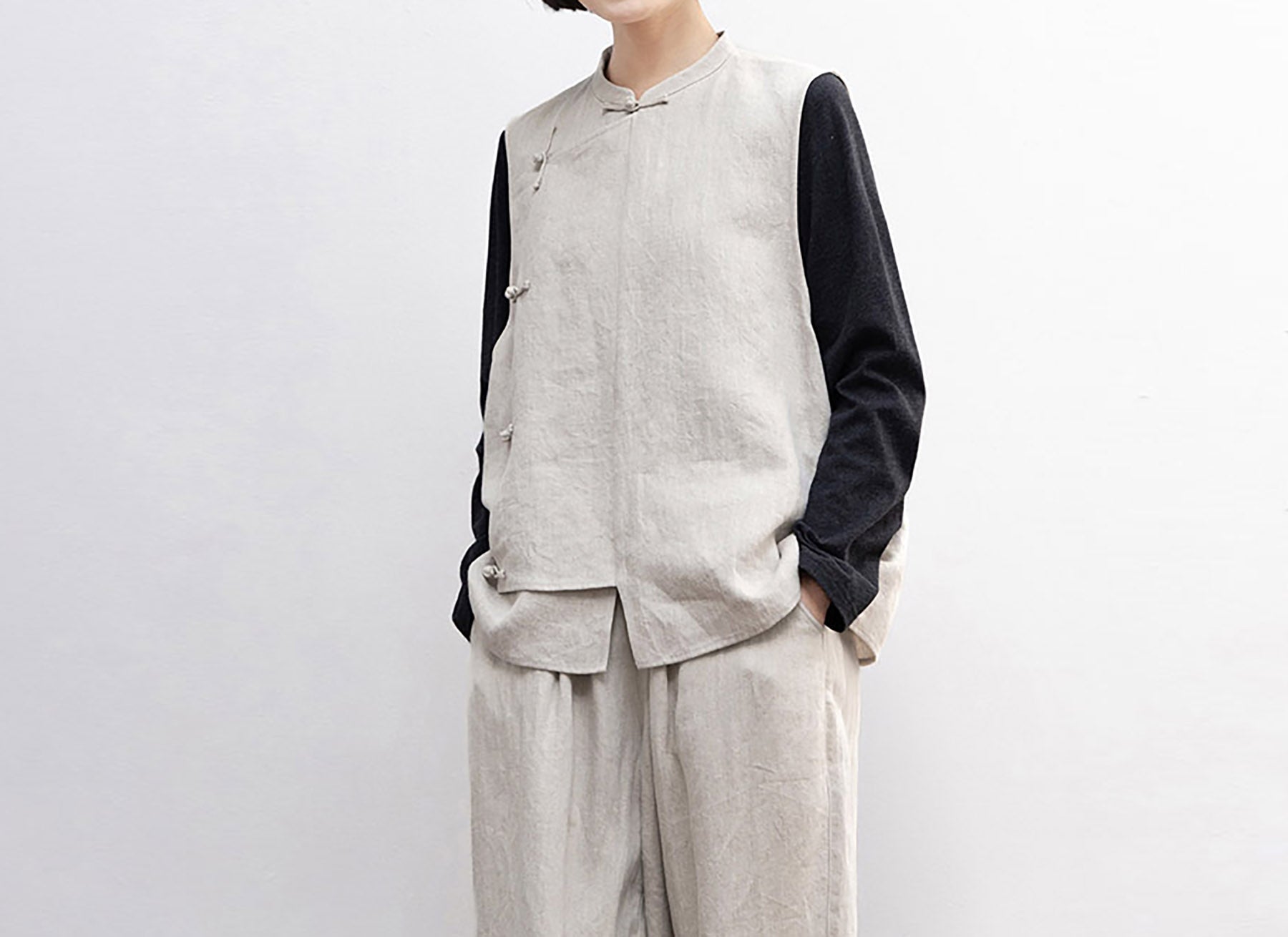 edoa Twill Flax Linen Chinese Vest 