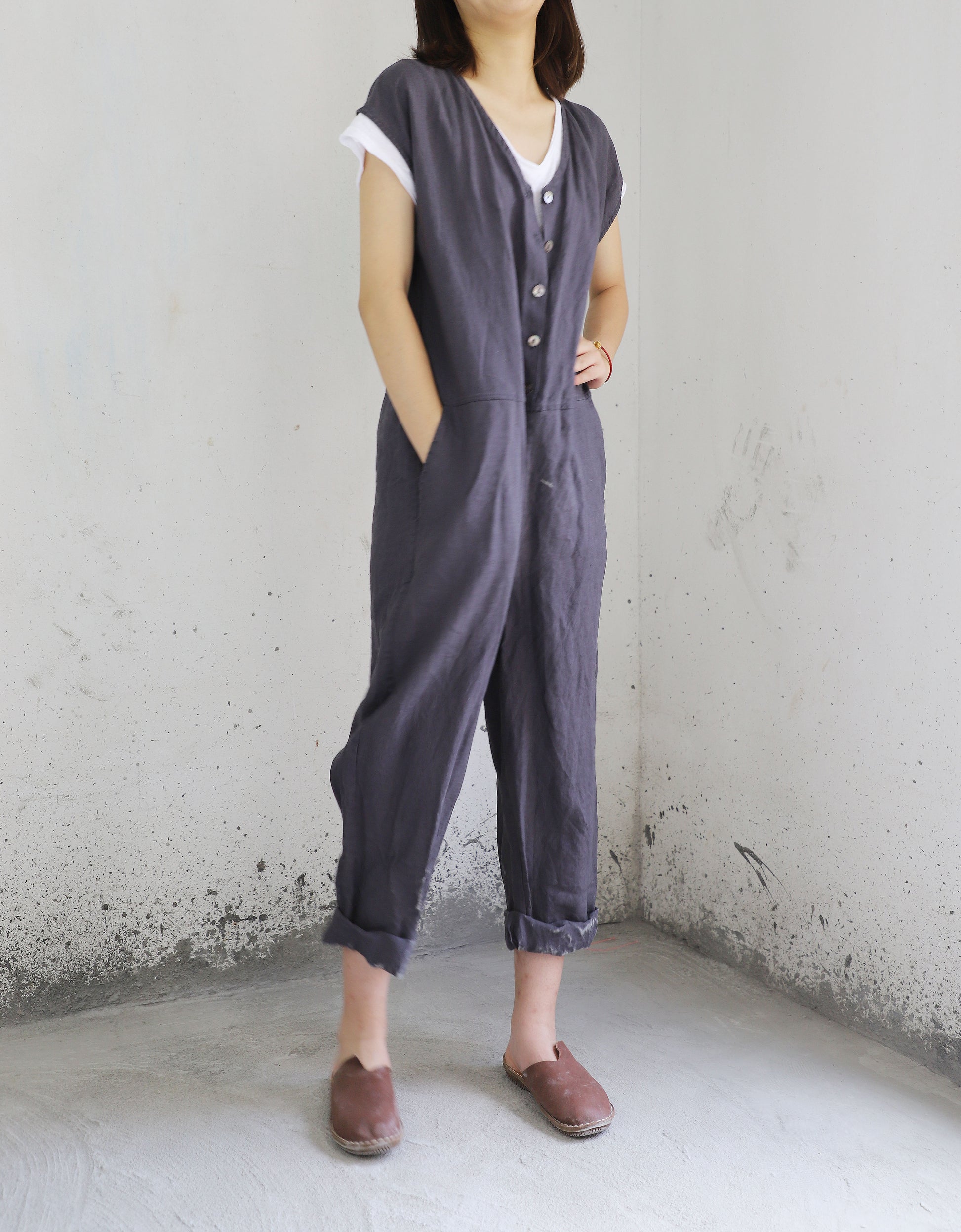 edoa Loose Fitting Linen Jumpsuit