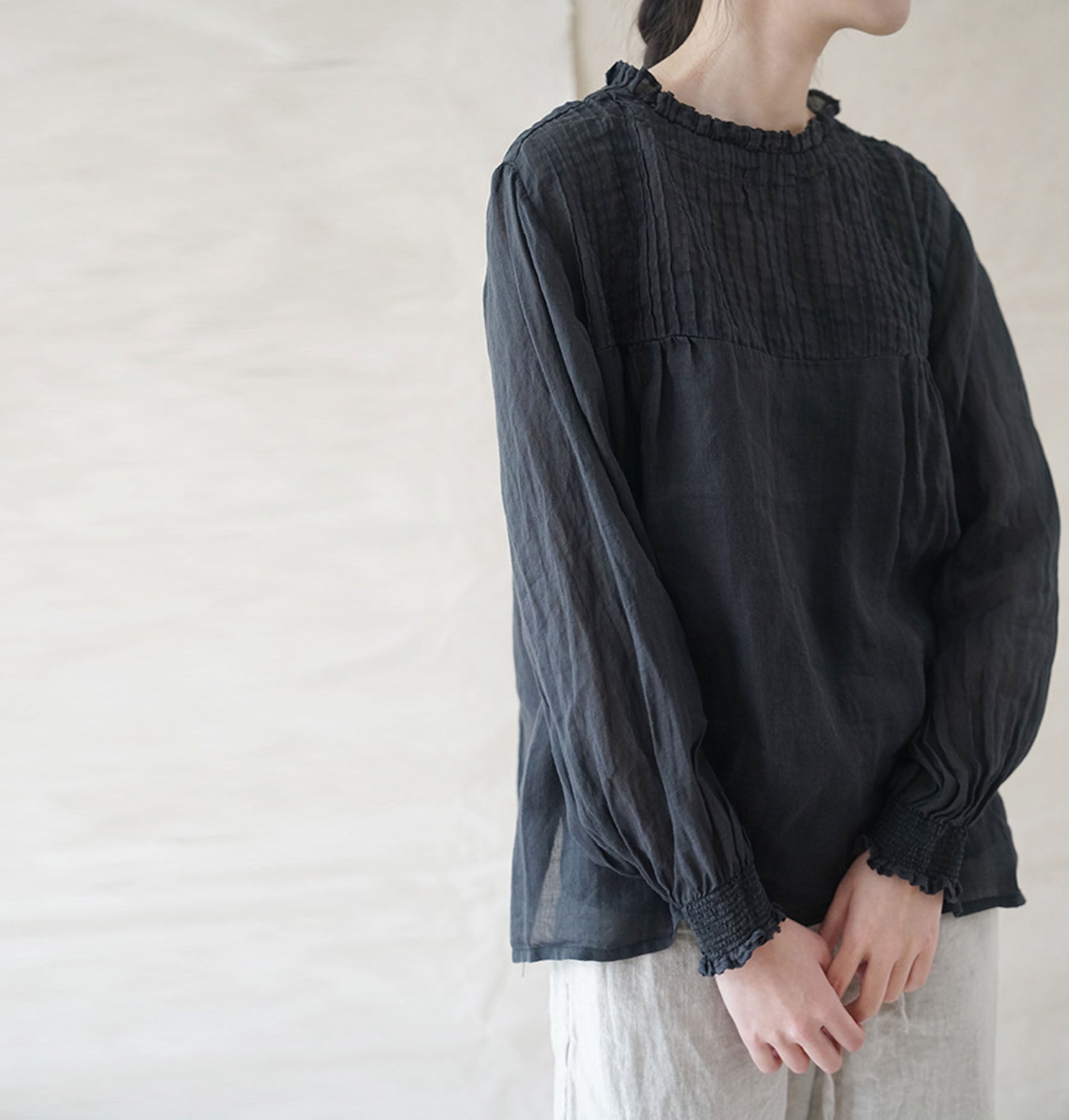edoa Pintucked High Counted Ramie Blouse
