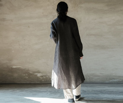edoa Crinkled Linen Long Cargidan Coat