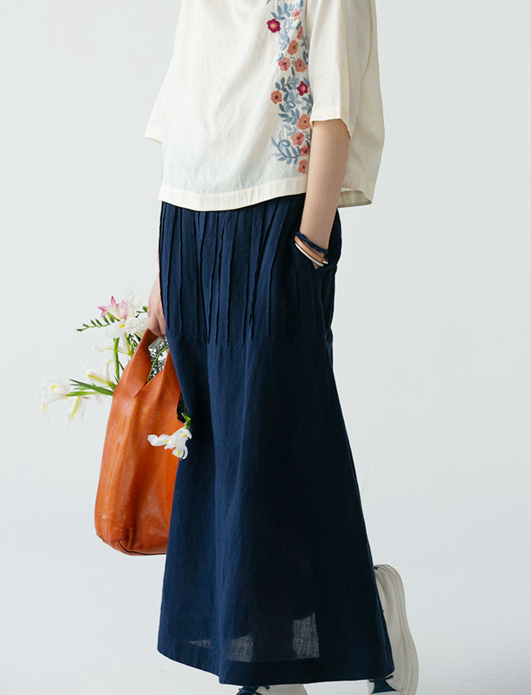 edoa PIntucked Linen A-line Skirt