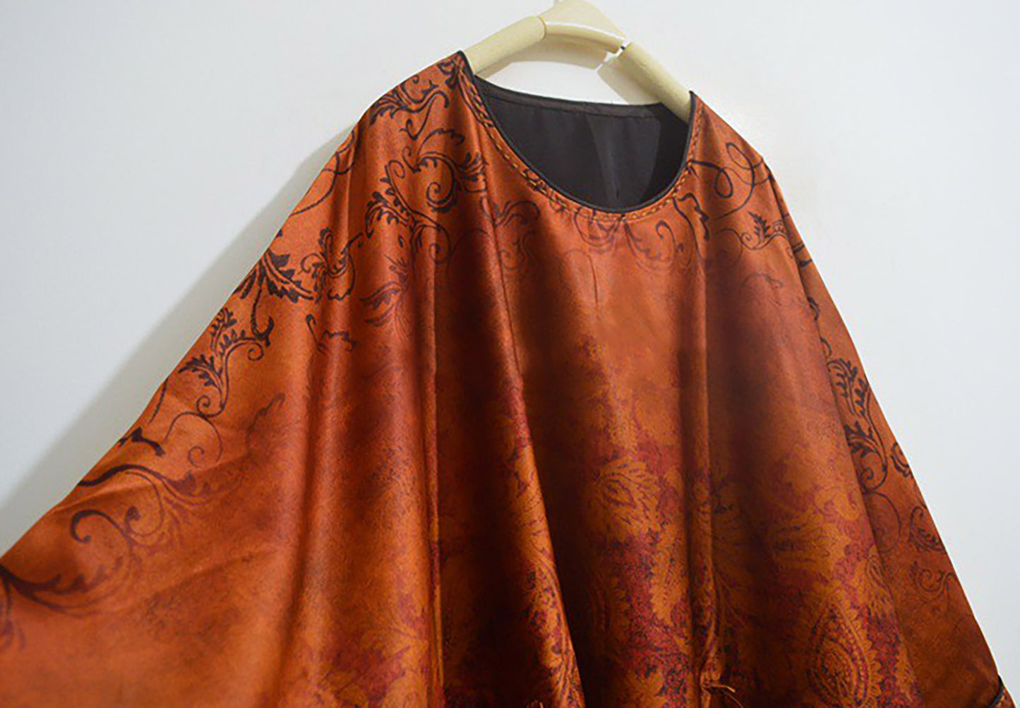 edoa Oversized Printed Mud Silk Charmeuse Kaftan Dress