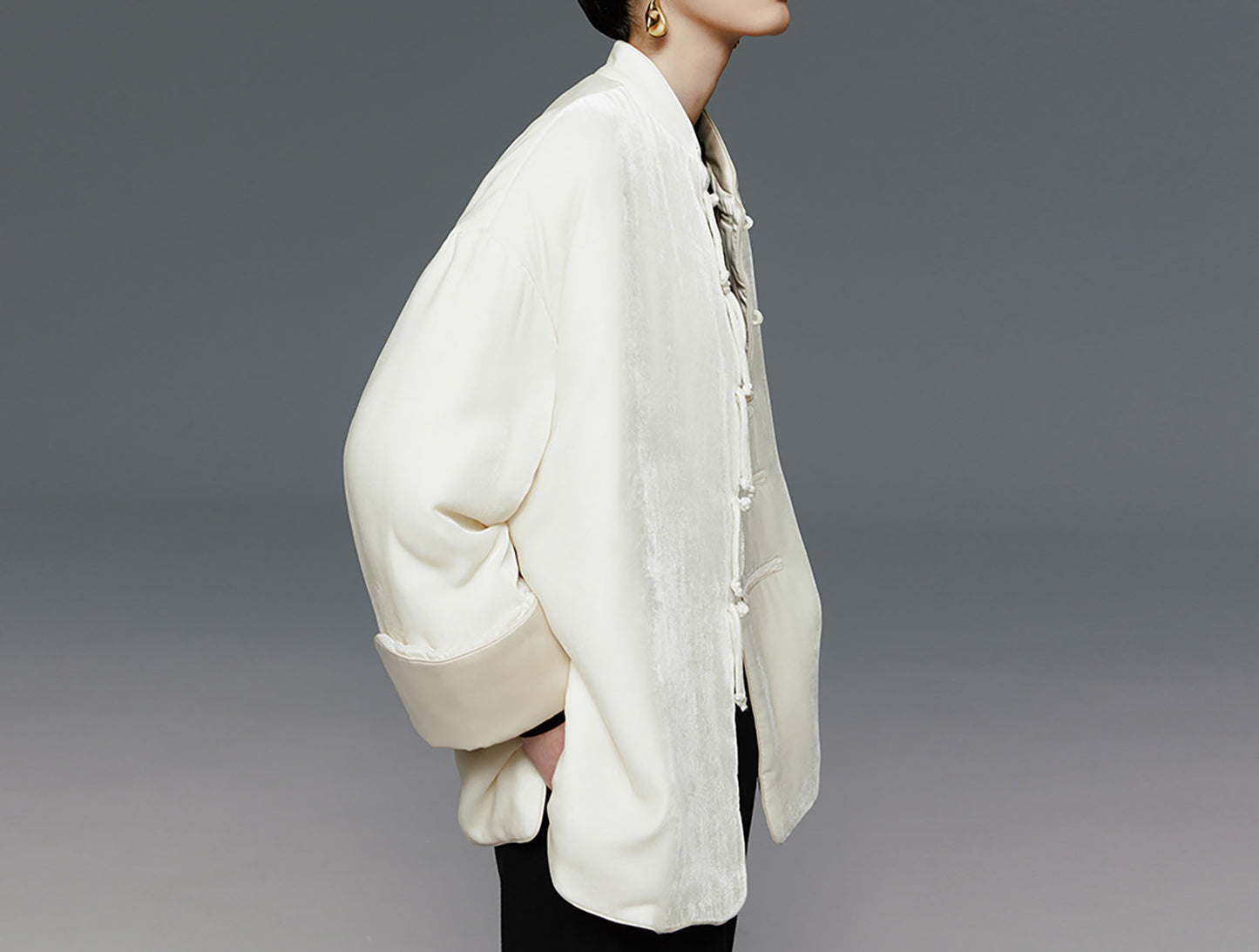 edoa Silk Velvet Quilted Crop Jacket