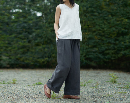 edoa Pintucked Ramie Rayon blend V-neck Tank Top